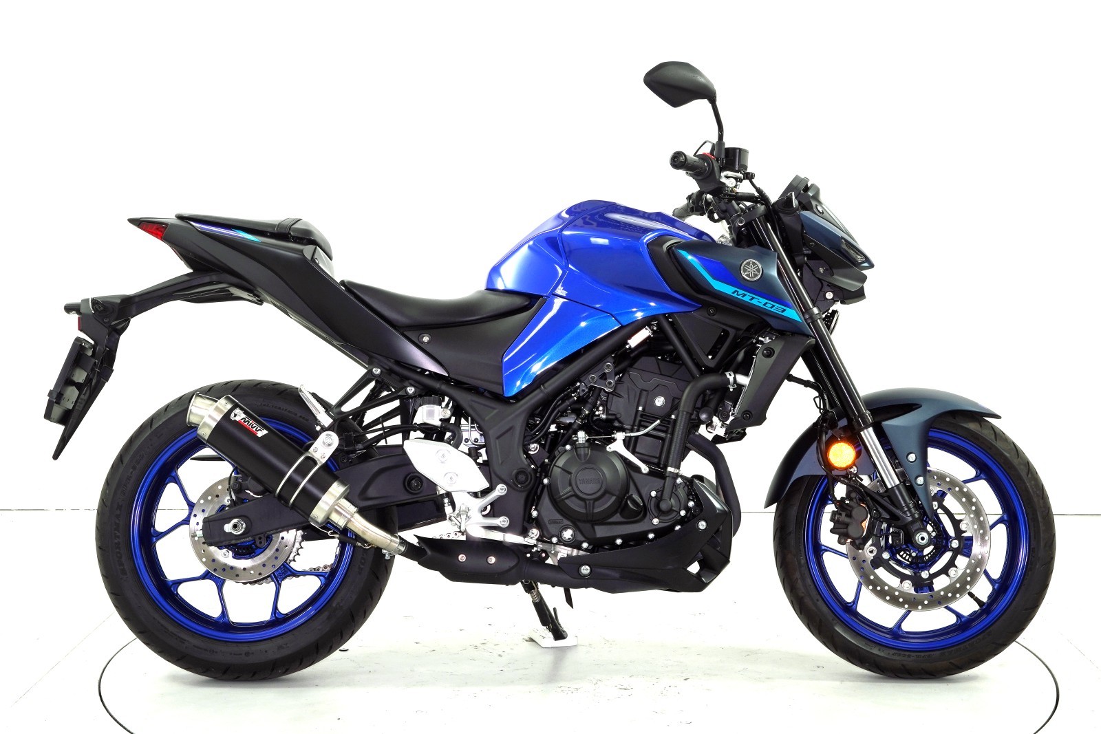 YAMAHA MT-03 ABS-showroom-element-3
