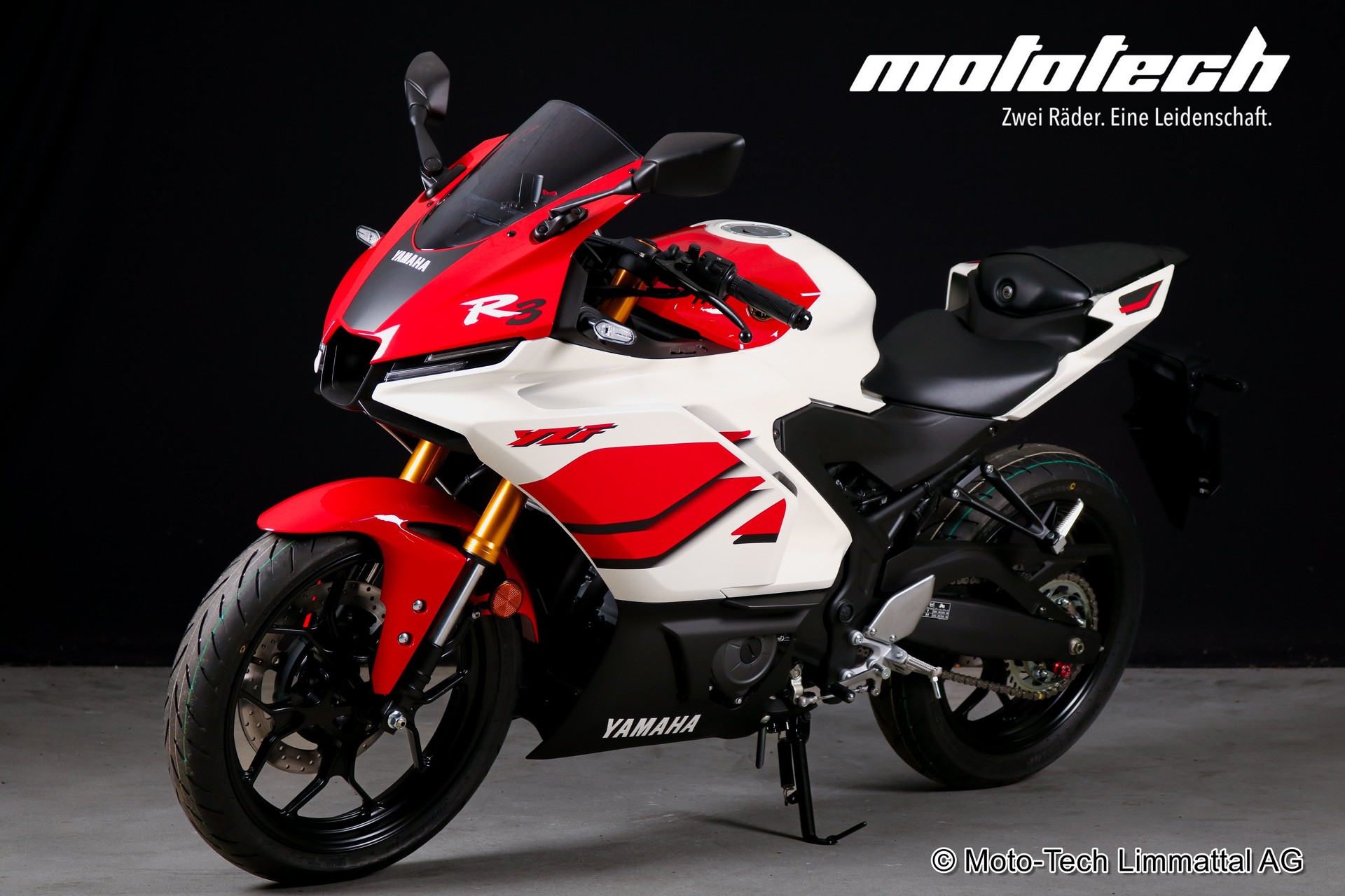 YAMAHA YZF-R3 70th Anniversary-image-5
