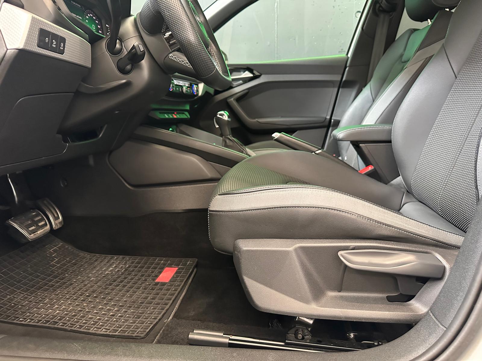 AUDI A1 Sportback 30 TFSI advanced Attraction S-tronic-image-7