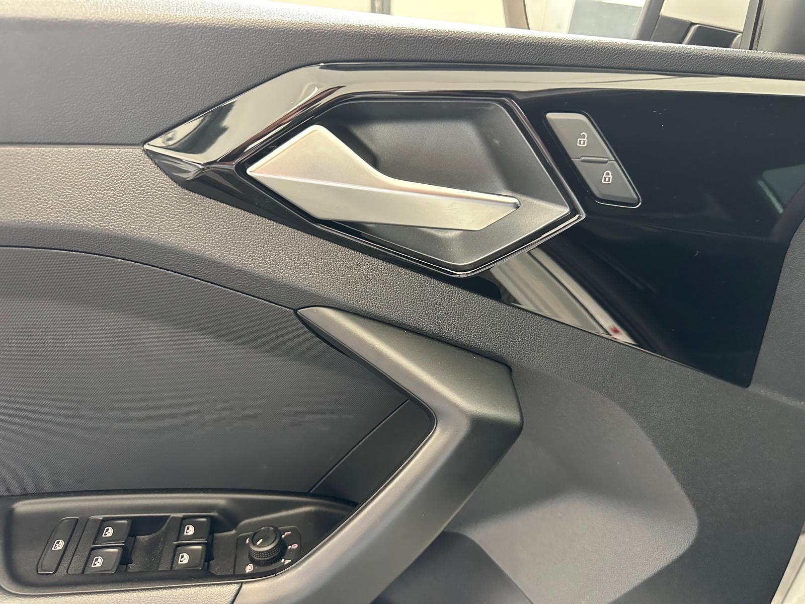 AUDI A1 Sportback 30 TFSI advanced Attraction S-tronic-image-23