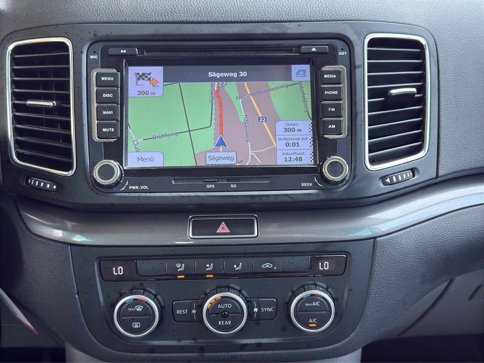 SEAT Alhambra 2.0 TDI E_Ecomotive Reference-image-10