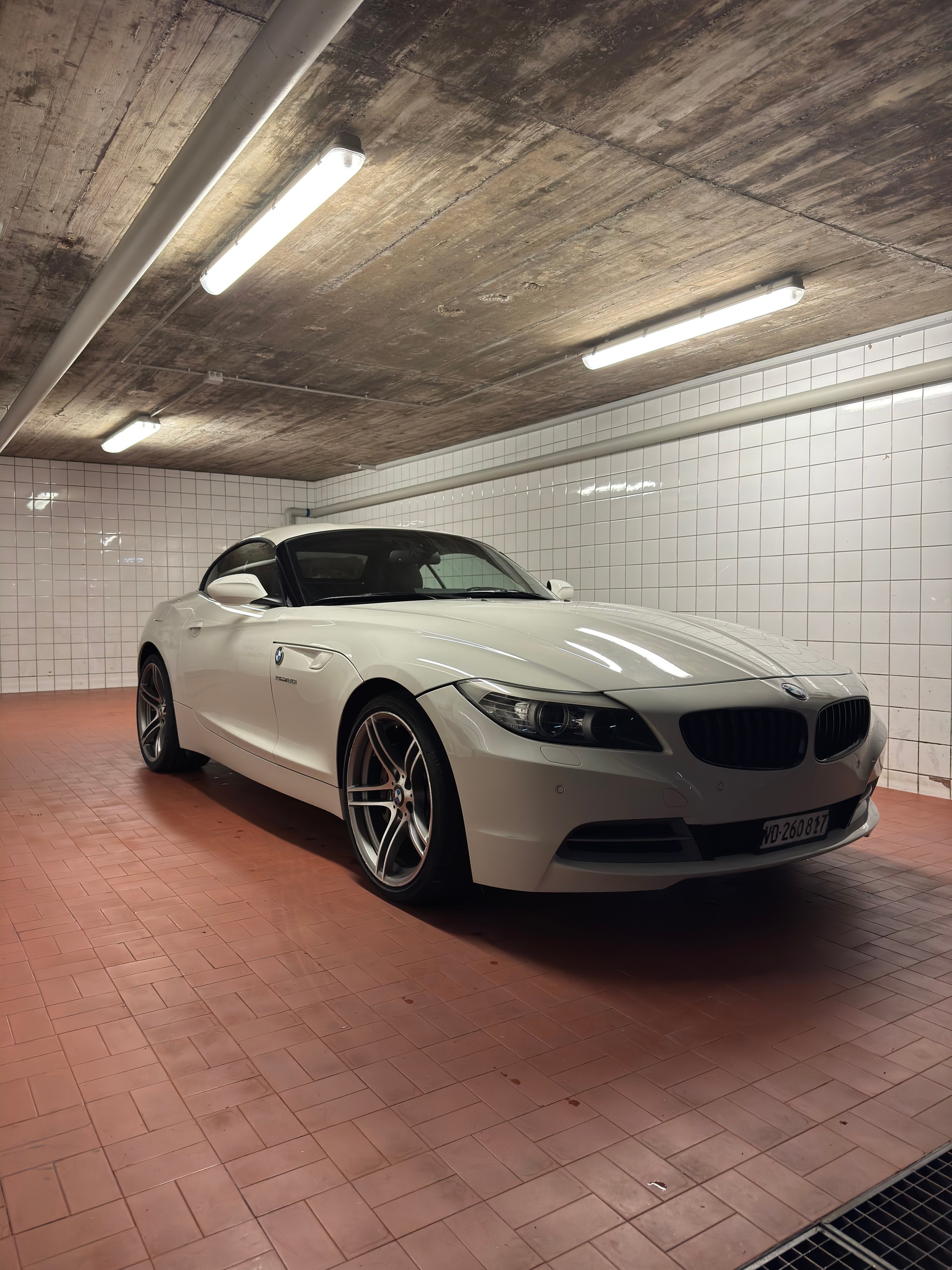 BMW 35i sDrive-image-0