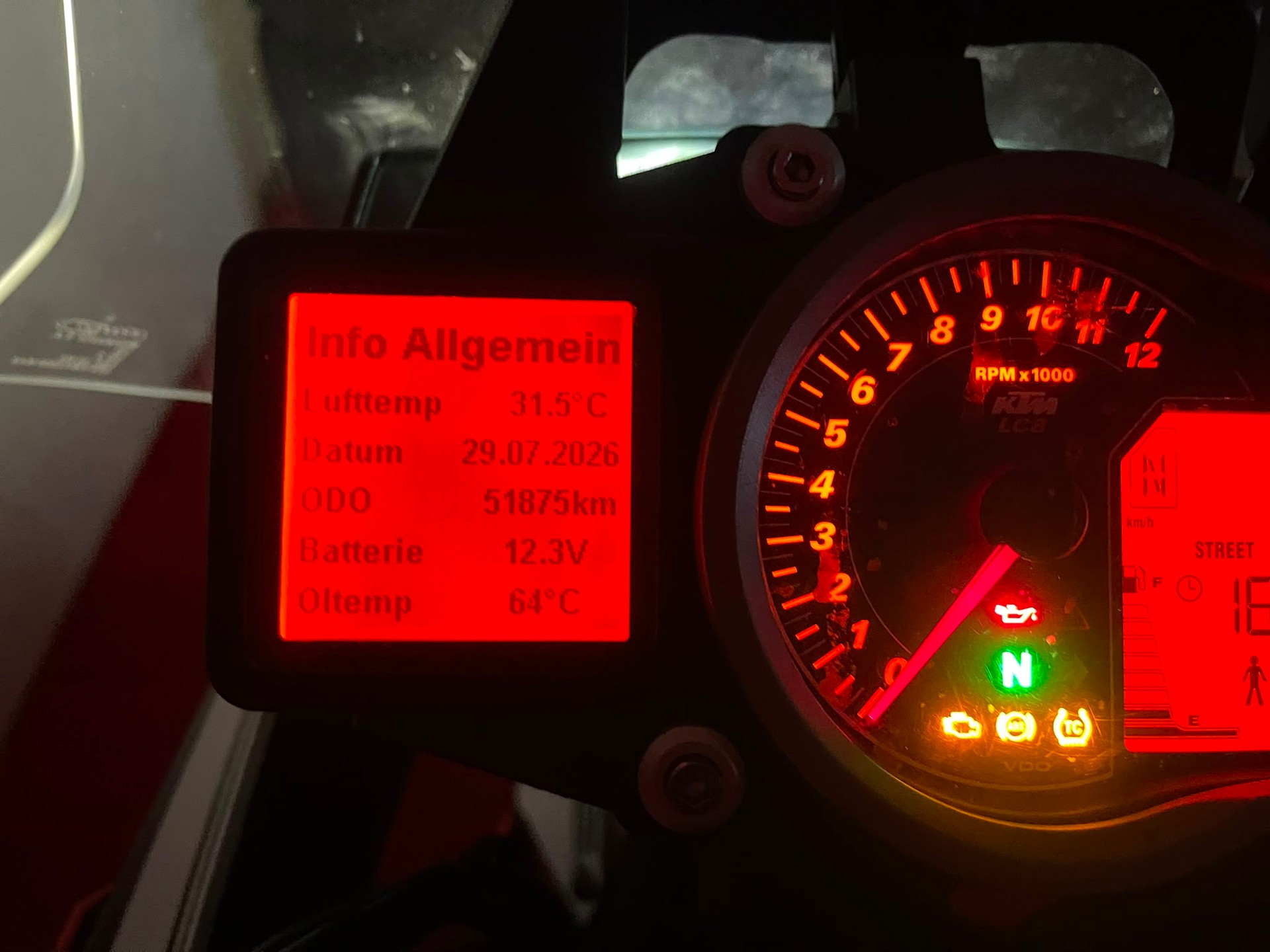 KTM 1290 Super Duke GT-image-8