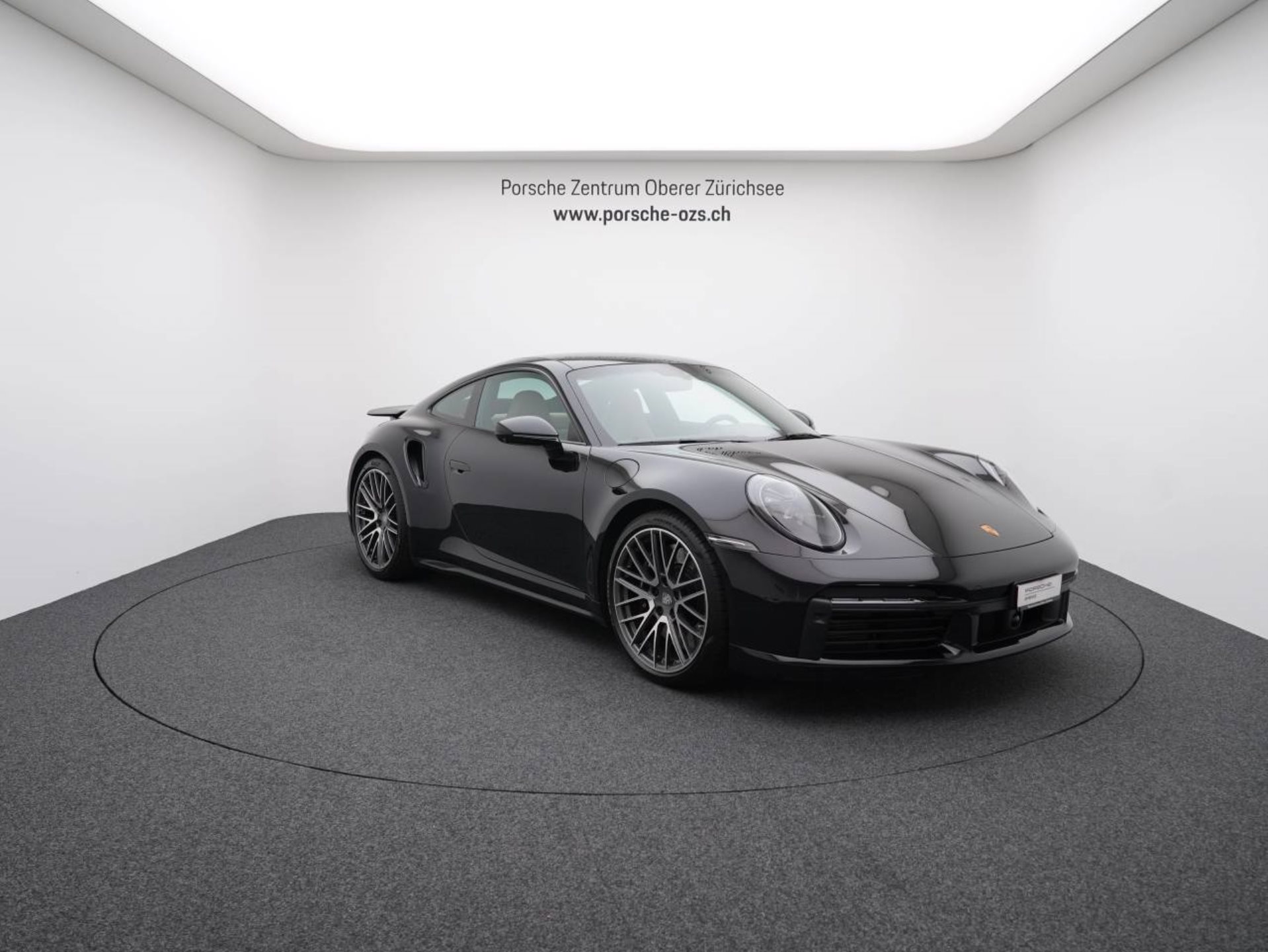 PORSCHE 911 Turbo-image-8