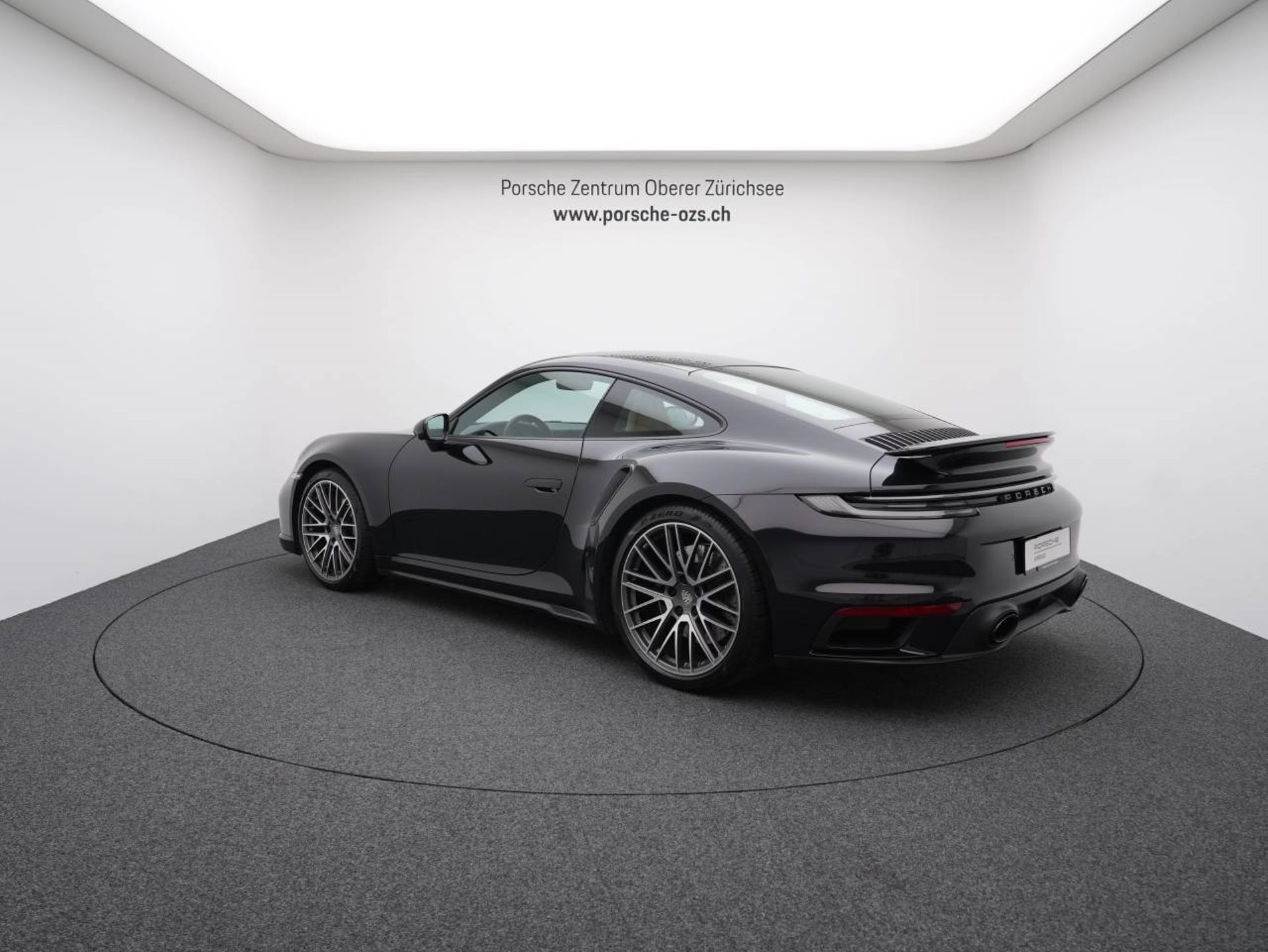 PORSCHE 911 Turbo-image-2