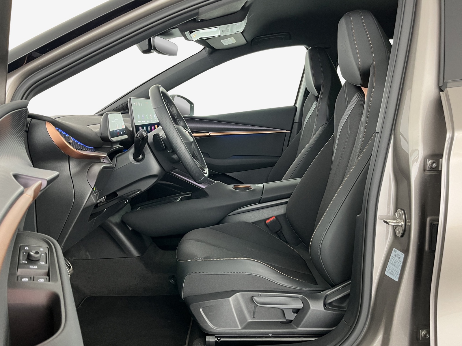 CUPRA Tavascan Type 8 77 kWh VZ-image-8