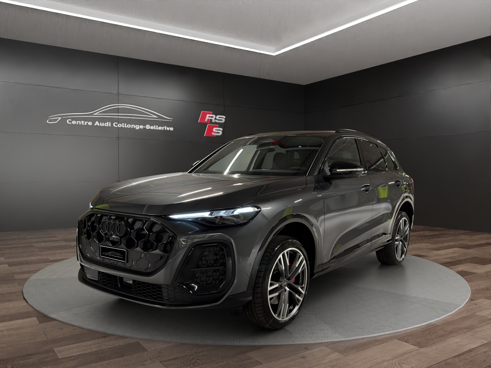 AUDI Q5 e-hybrid quattro 220 kW S-tronic-image-0