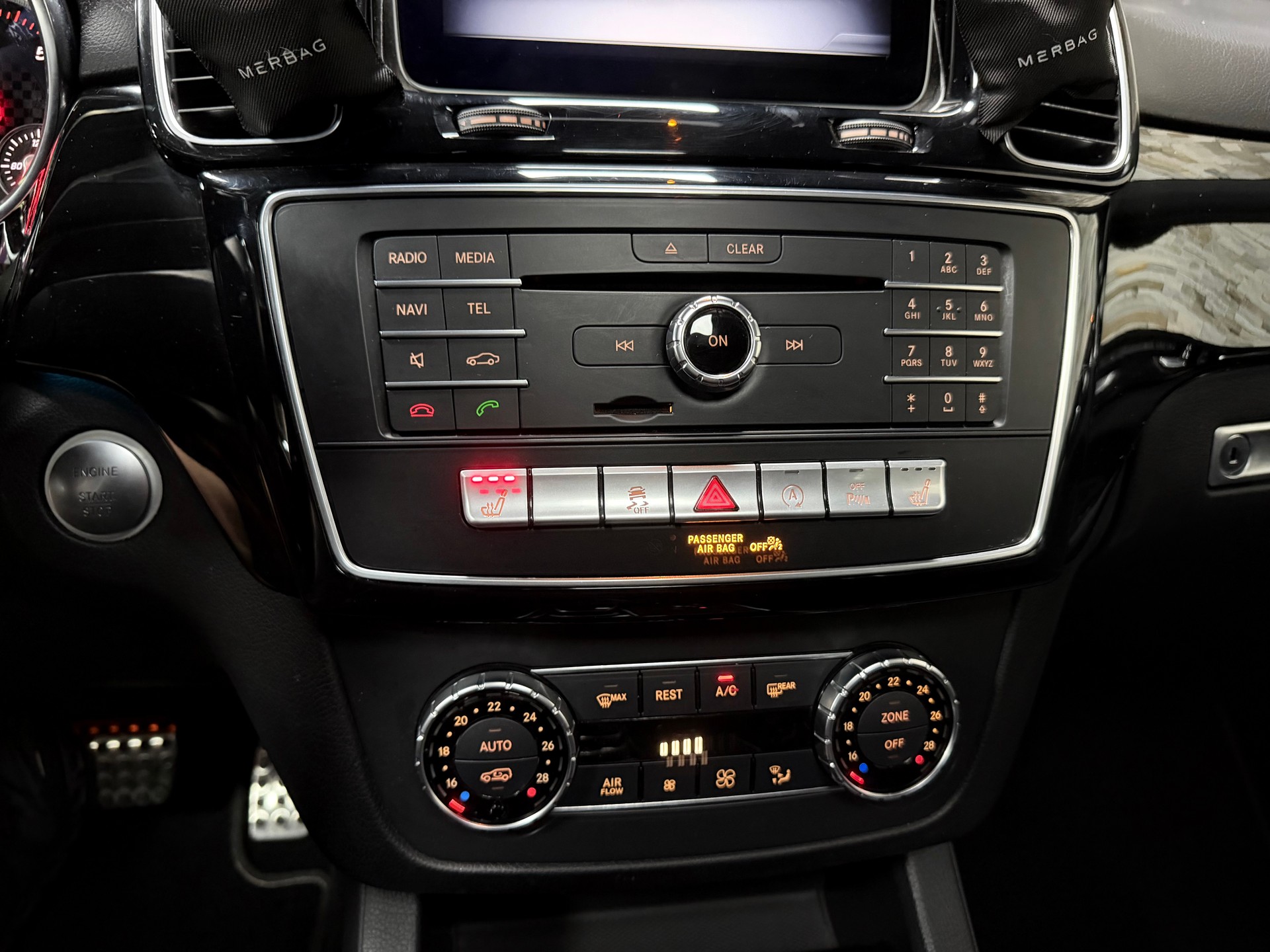 MERCEDES-BENZ GLE 350 d 4Matic 9G-Tronic-image-17