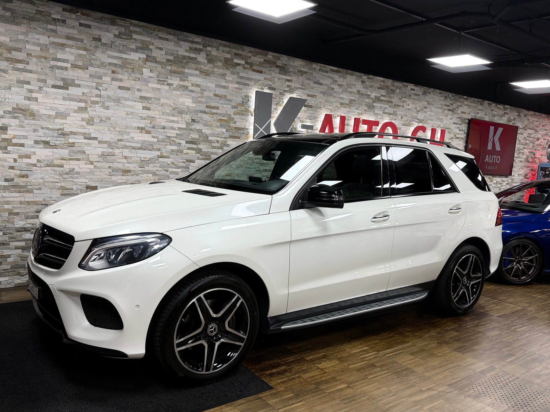 MERCEDES-BENZ GLE 350 d 4Matic 9G-Tronic-image-1