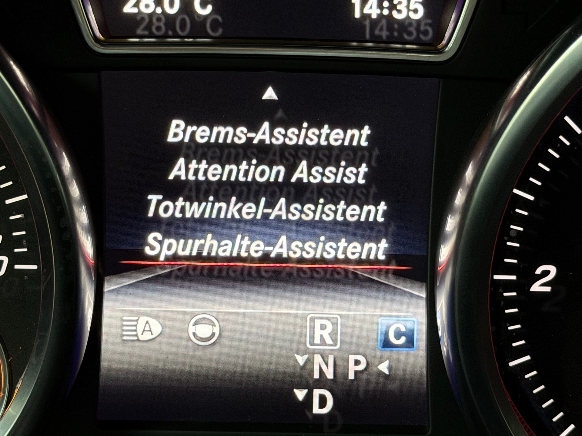 MERCEDES-BENZ GLE 350 d 4Matic 9G-Tronic-image-23
