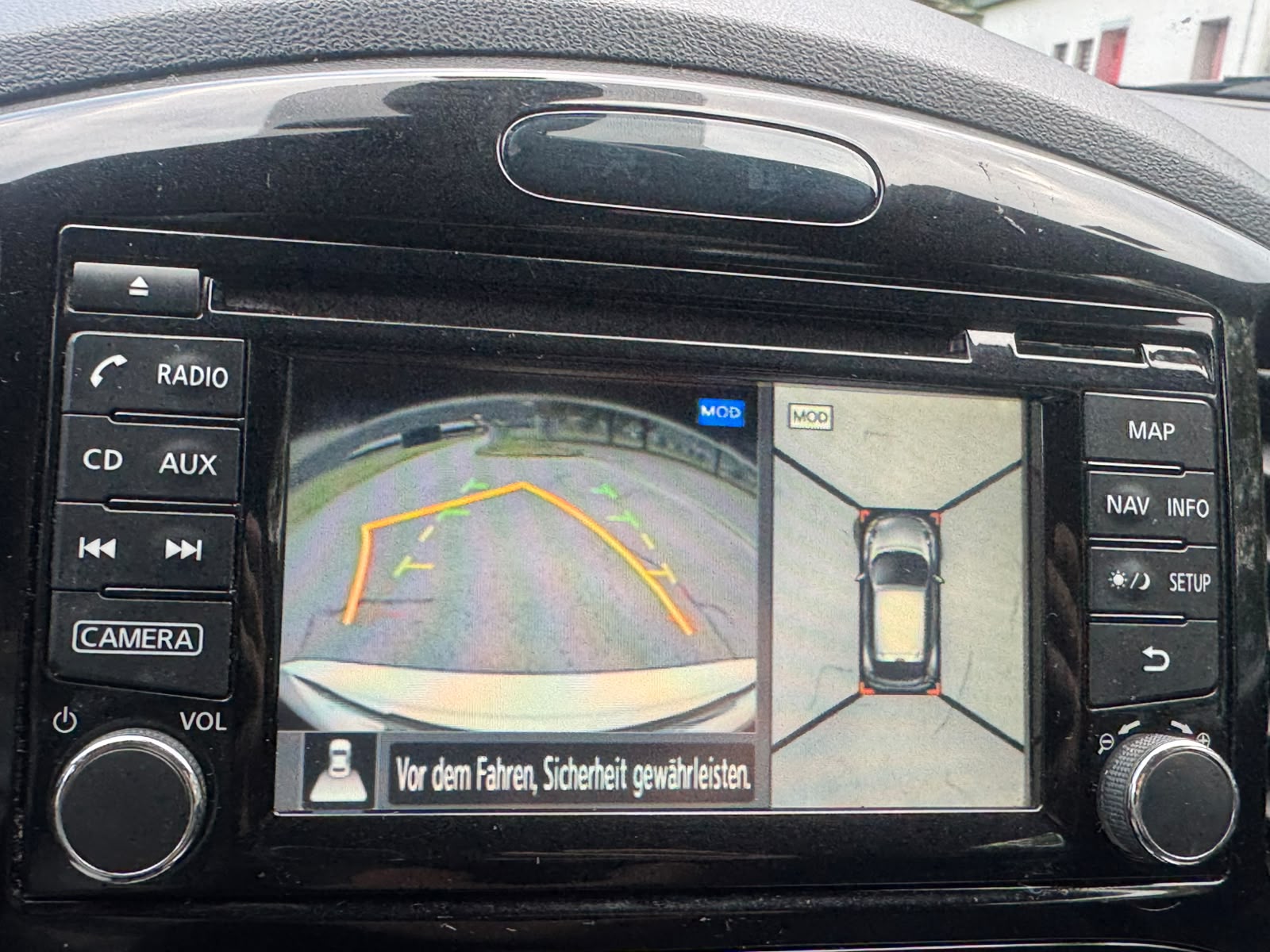 NISSAN Juke 1.6 DIG-T N-Connecta 4x4 Xtronic M-CVT-image-17
