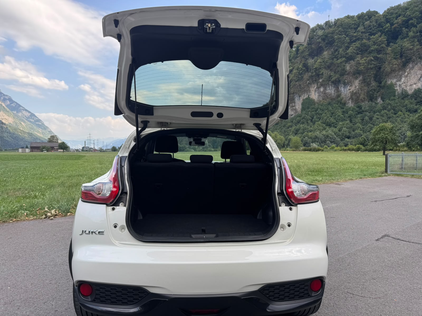 NISSAN Juke 1.6 DIG-T N-Connecta 4x4 Xtronic M-CVT-image-9
