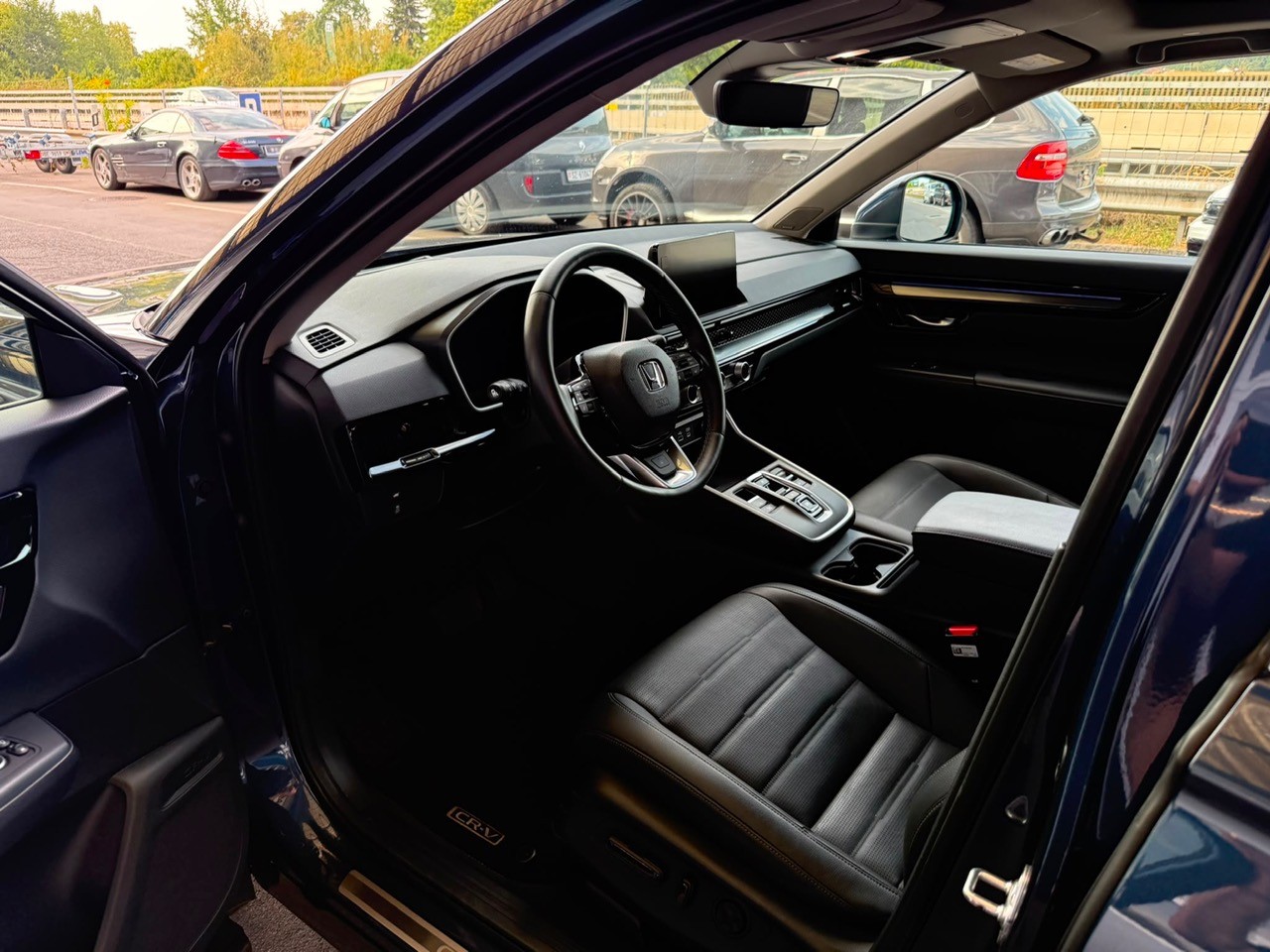 HONDA CR-V 2.0i MMD Hybrid Advance 4WD Automatic-image-8