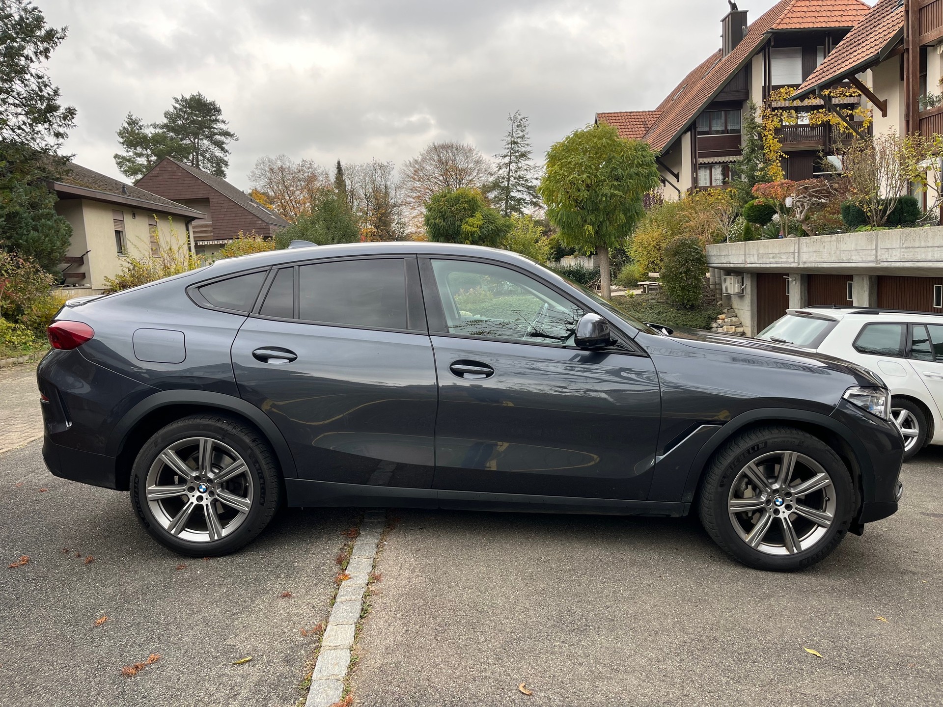 BMW 30d xDrive-image-4