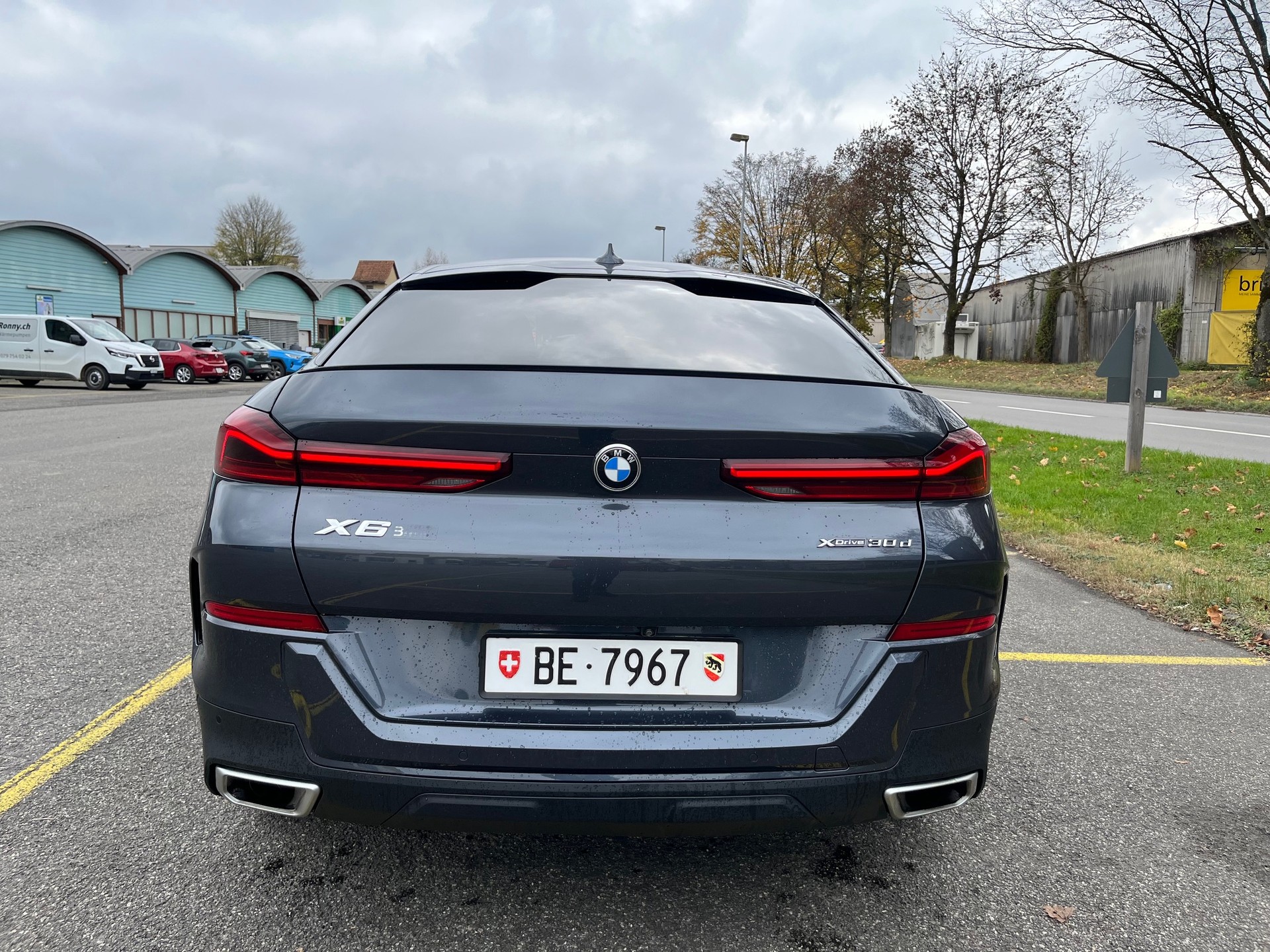 BMW 30d xDrive-image-2