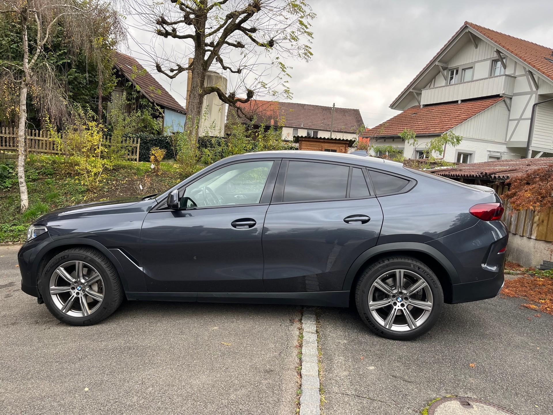 BMW 30d xDrive-image-3