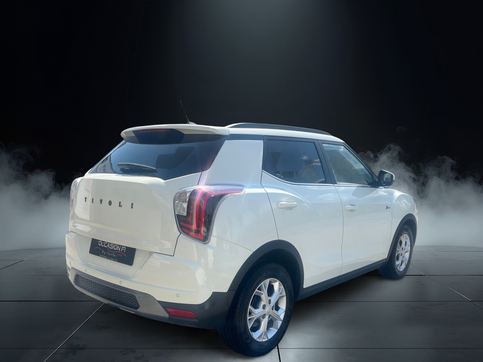 KGM-SsangYong Tivoli 1.5 T GDI Platinum 4WD Automat-image-5