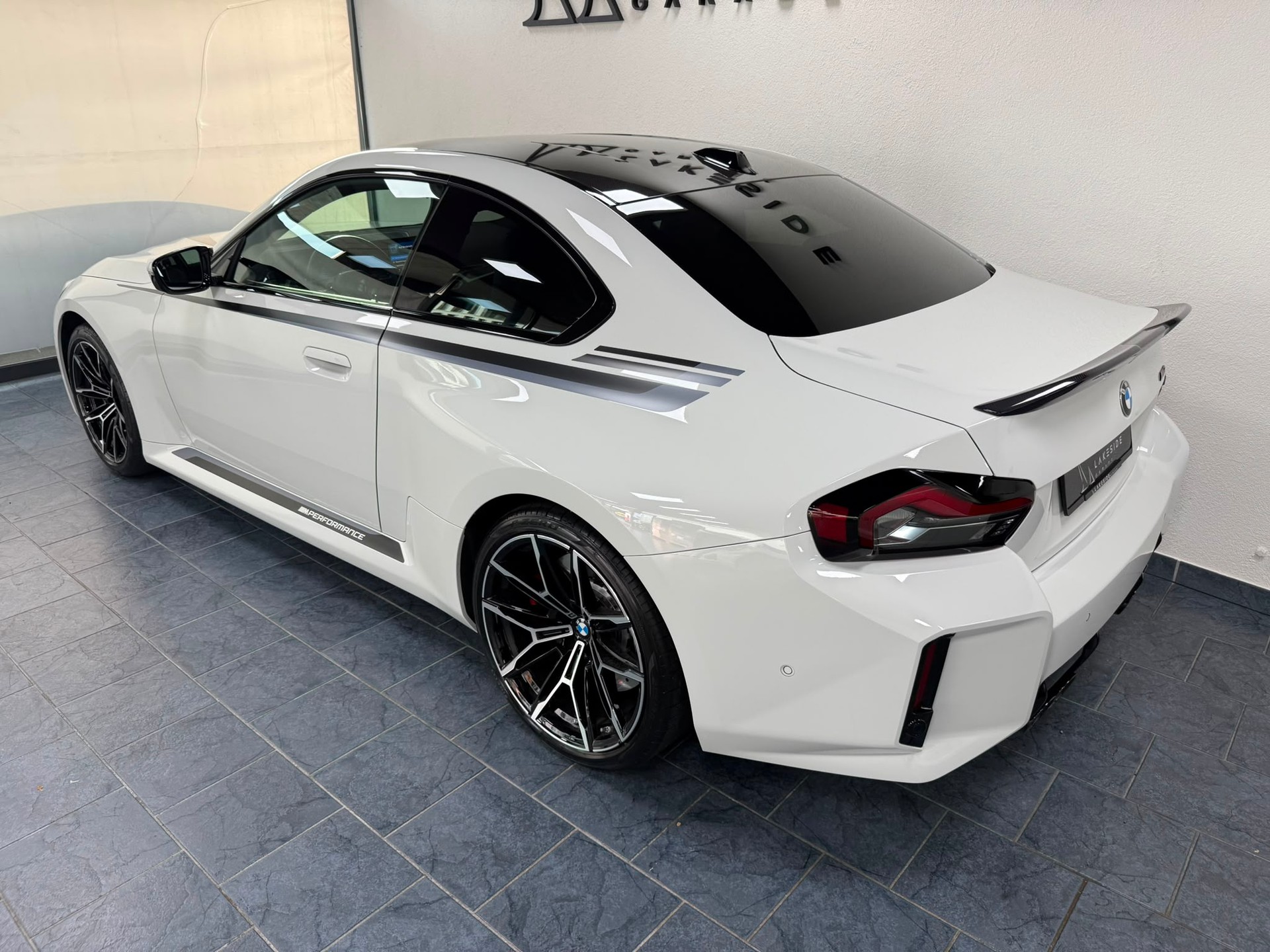 BMW M2 Steptronic-image-5
