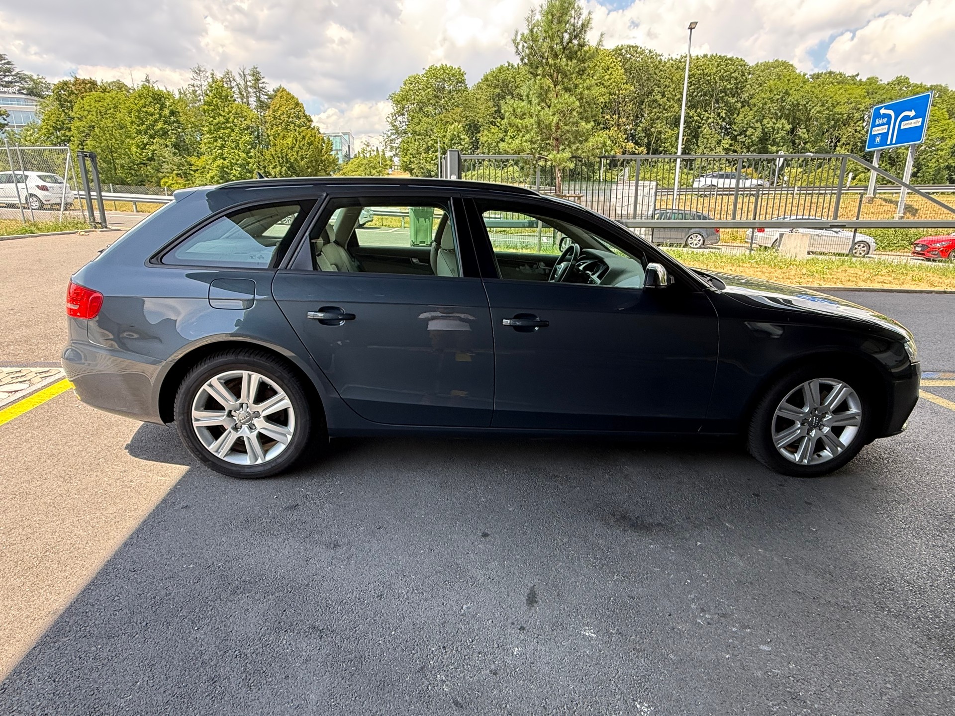 AUDI A4 Avant 2.7 TDI multitronic-image-6