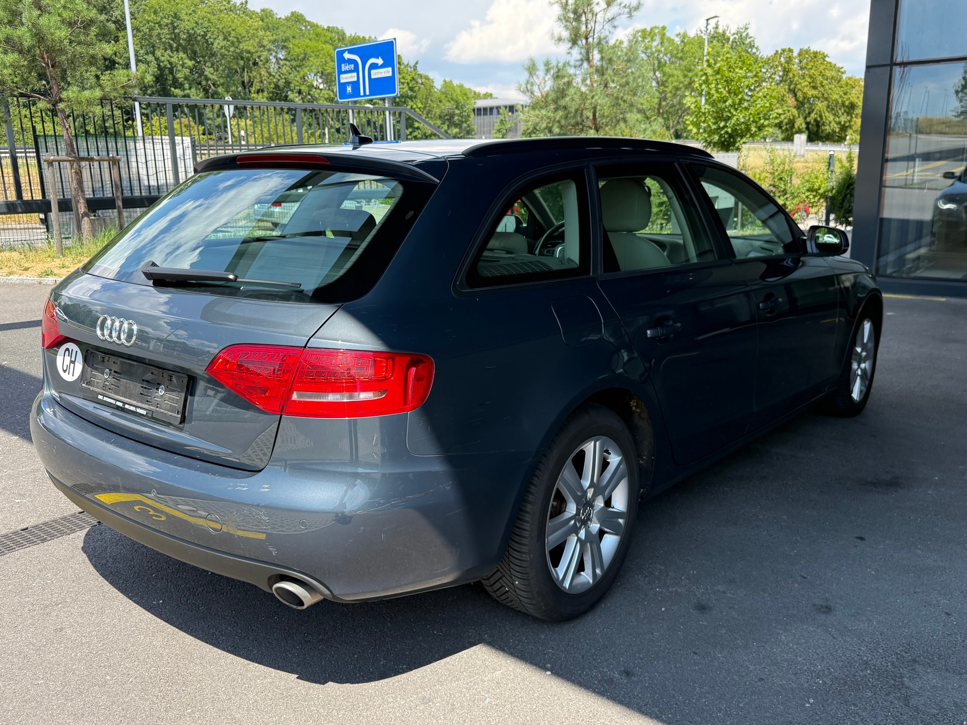 AUDI A4 Avant 2.7 TDI multitronic-image-5