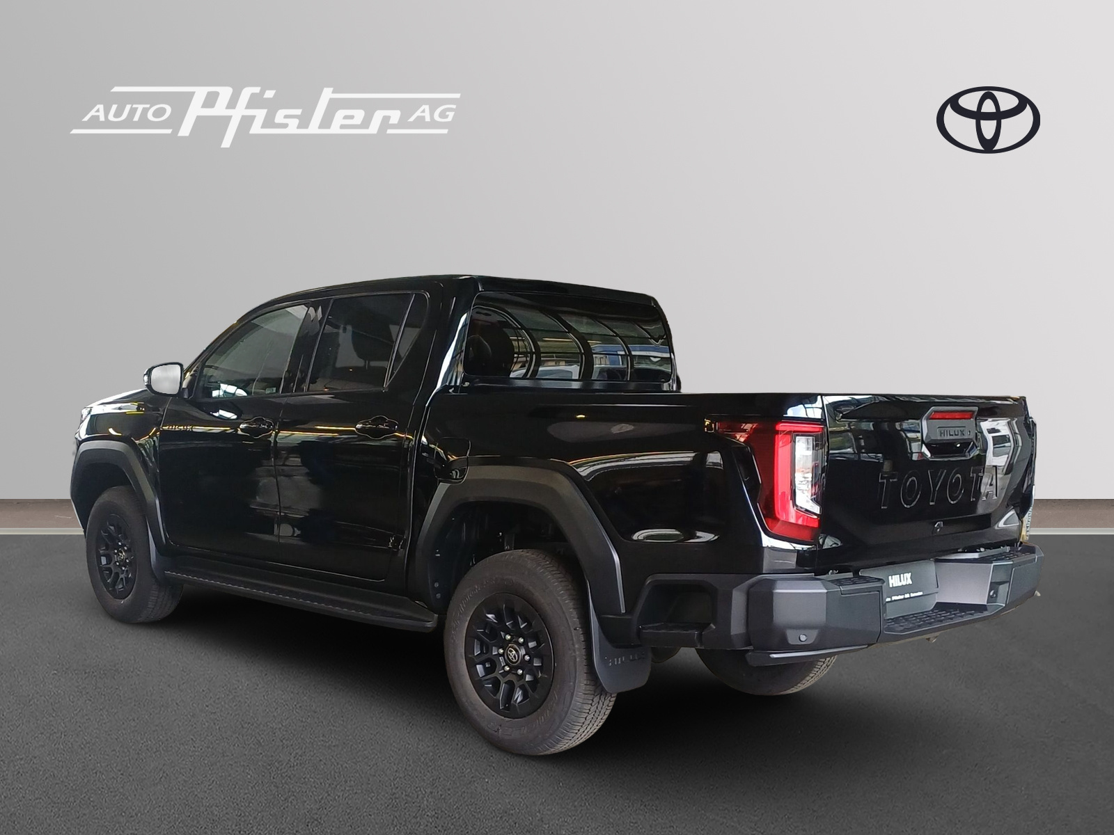 TOYOTA Hilux Double Cab.-Pick-up 2.8 D-4D MHEV 204 Advanced-image-3