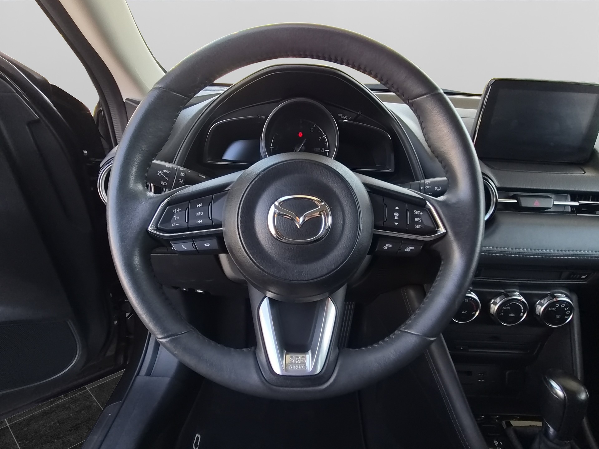 MAZDA CX-3 2.0 Revolution AWD-image-16