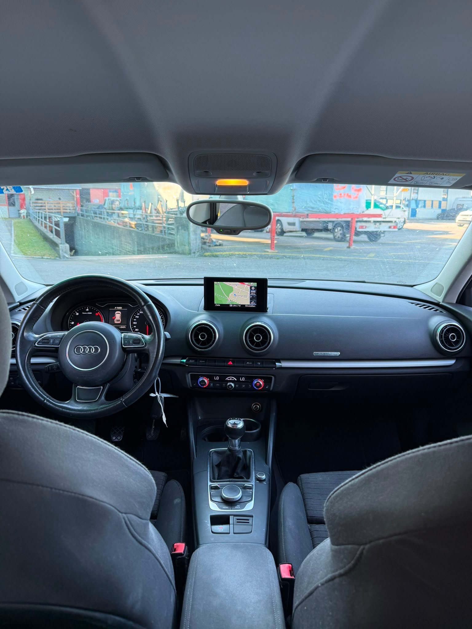 AUDI A3 Sportback 2.0 TDI Ambition quattro-image-9