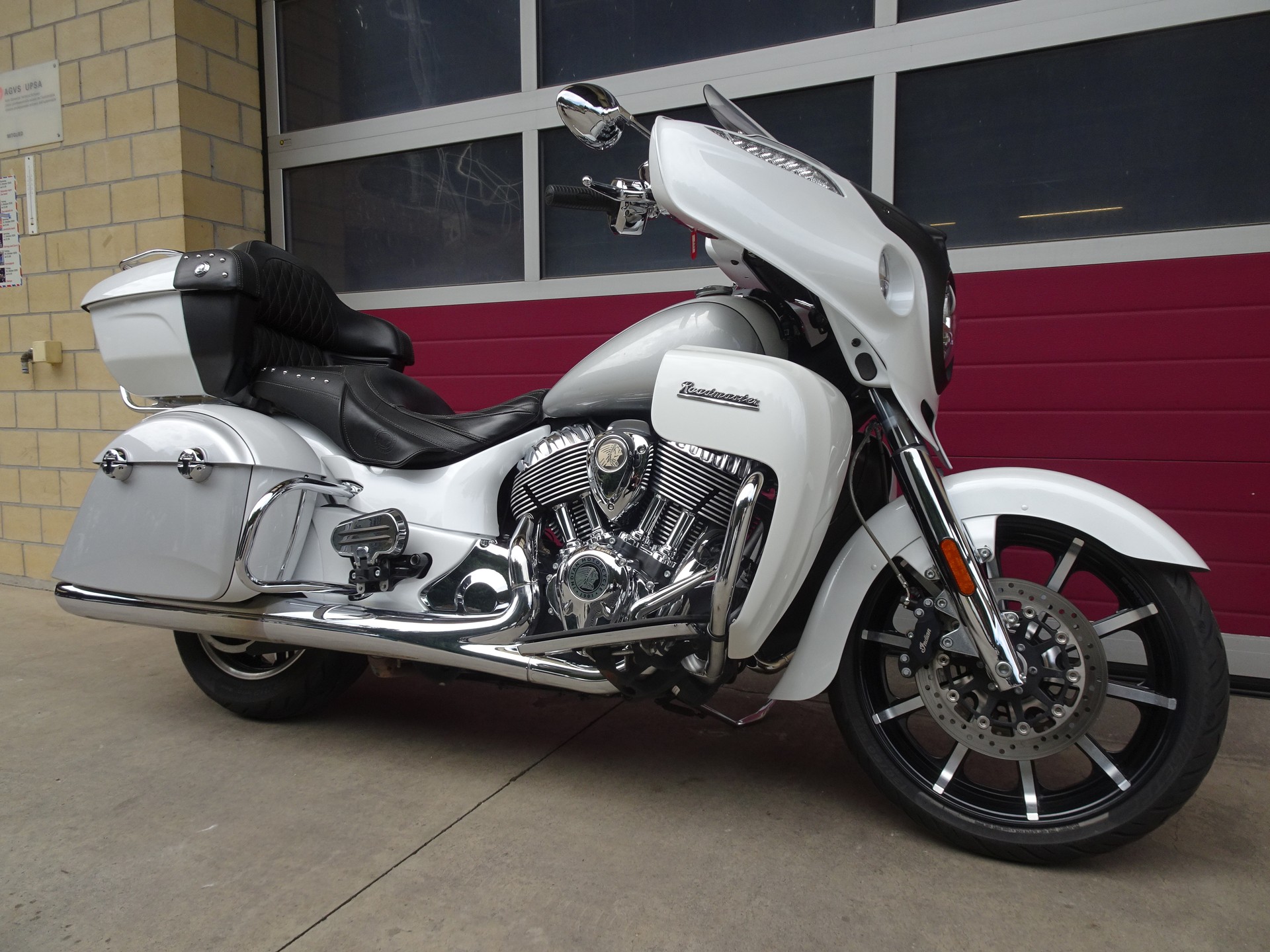 INDIAN Roadmaster-image-10