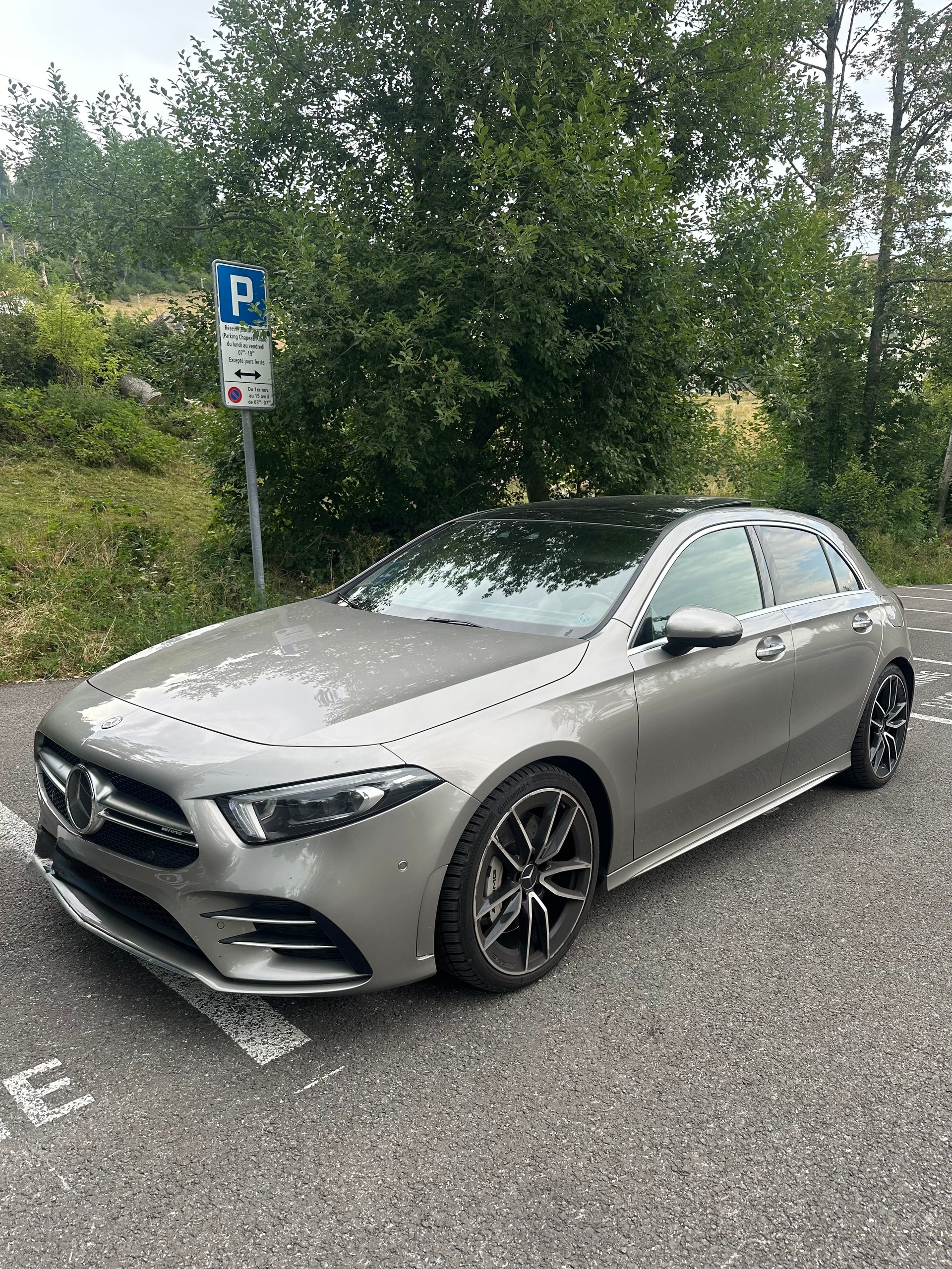 MERCEDES-BENZ A 35 AMG 4matic-image-1