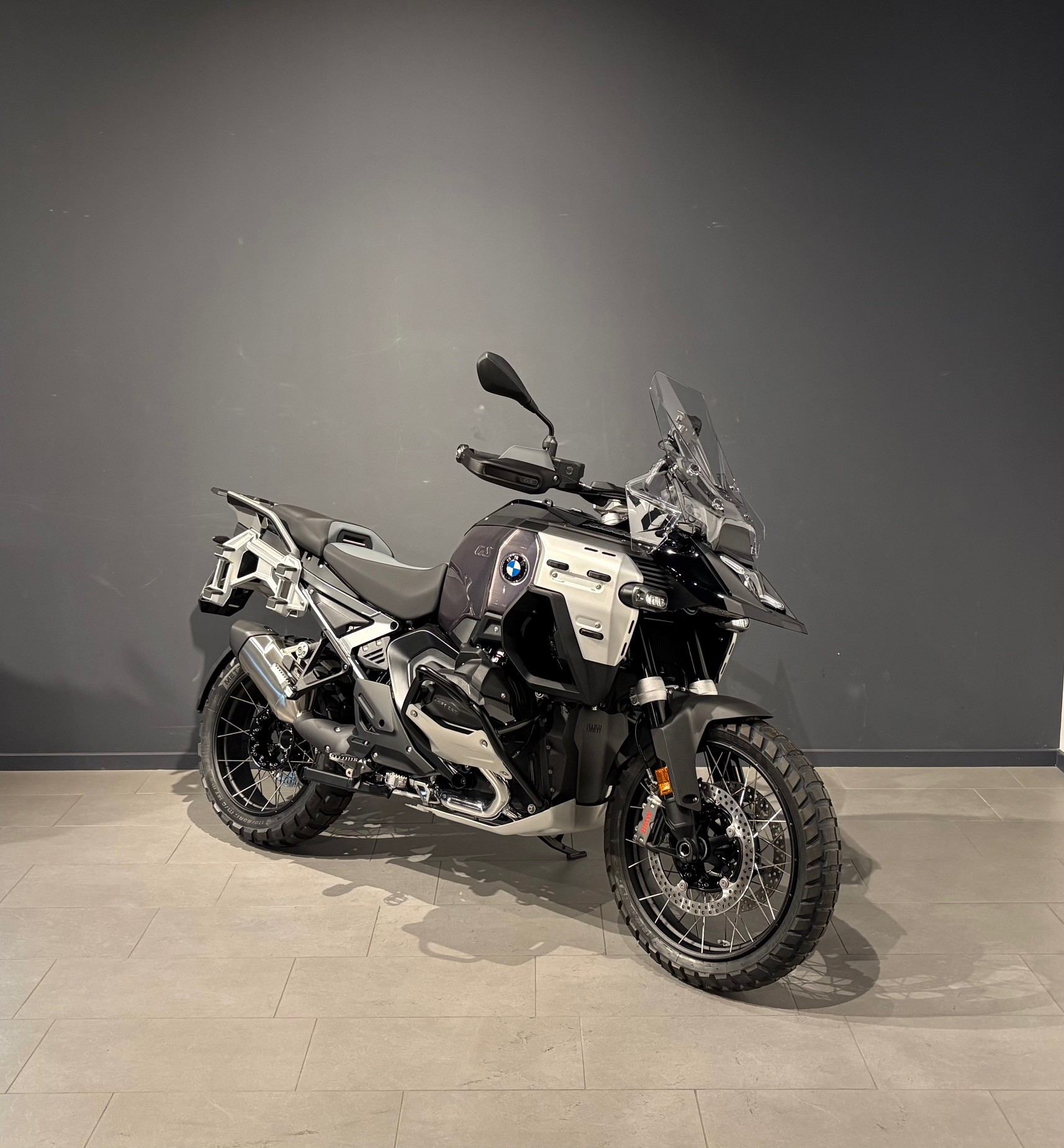 BMW R 1300 GS Adventure !Boxer Prämie! 1500.--showroom-element-1