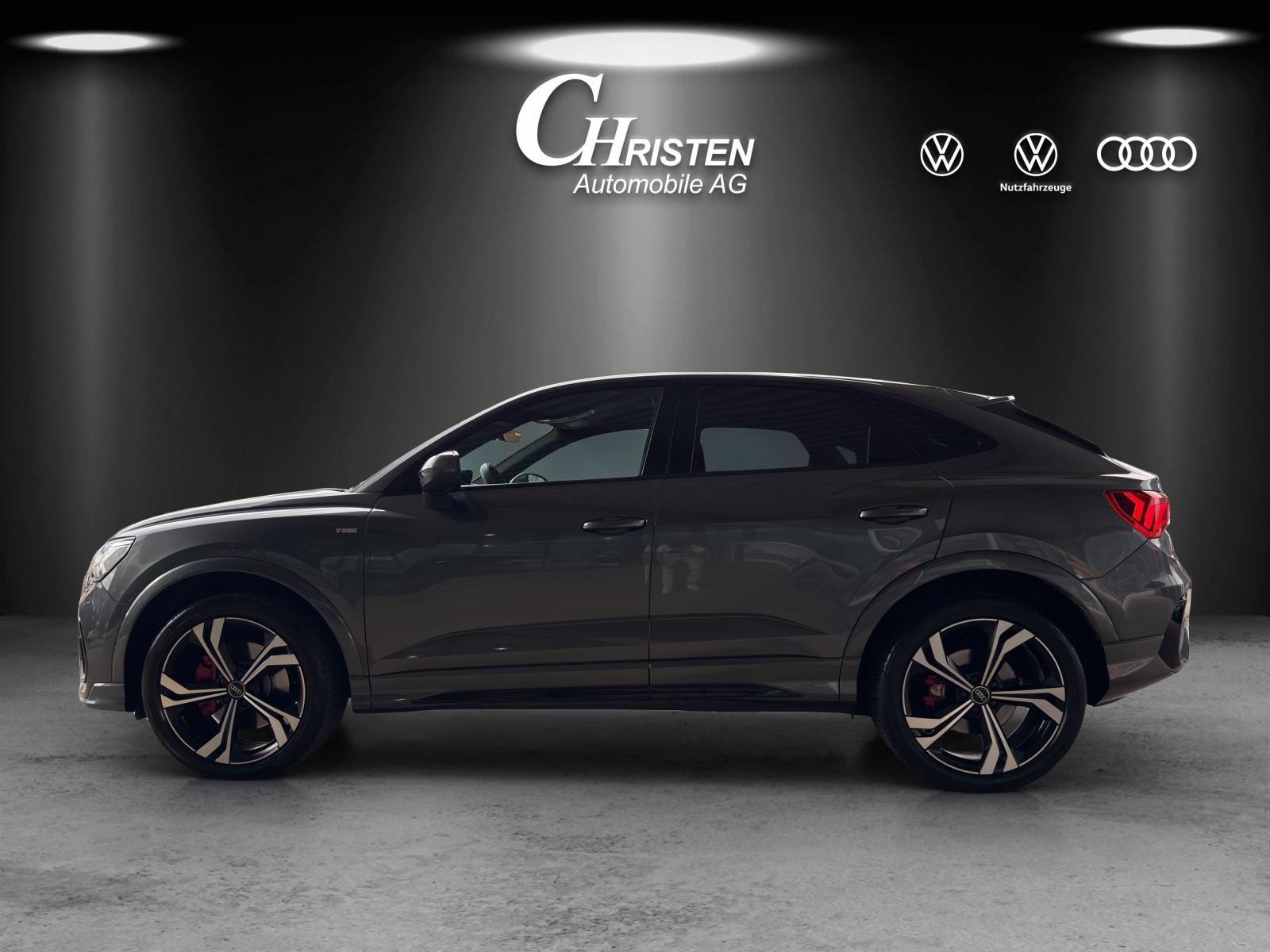 AUDI Q3 Sportback 45 TFSI S line quattro S-tronic-image-1