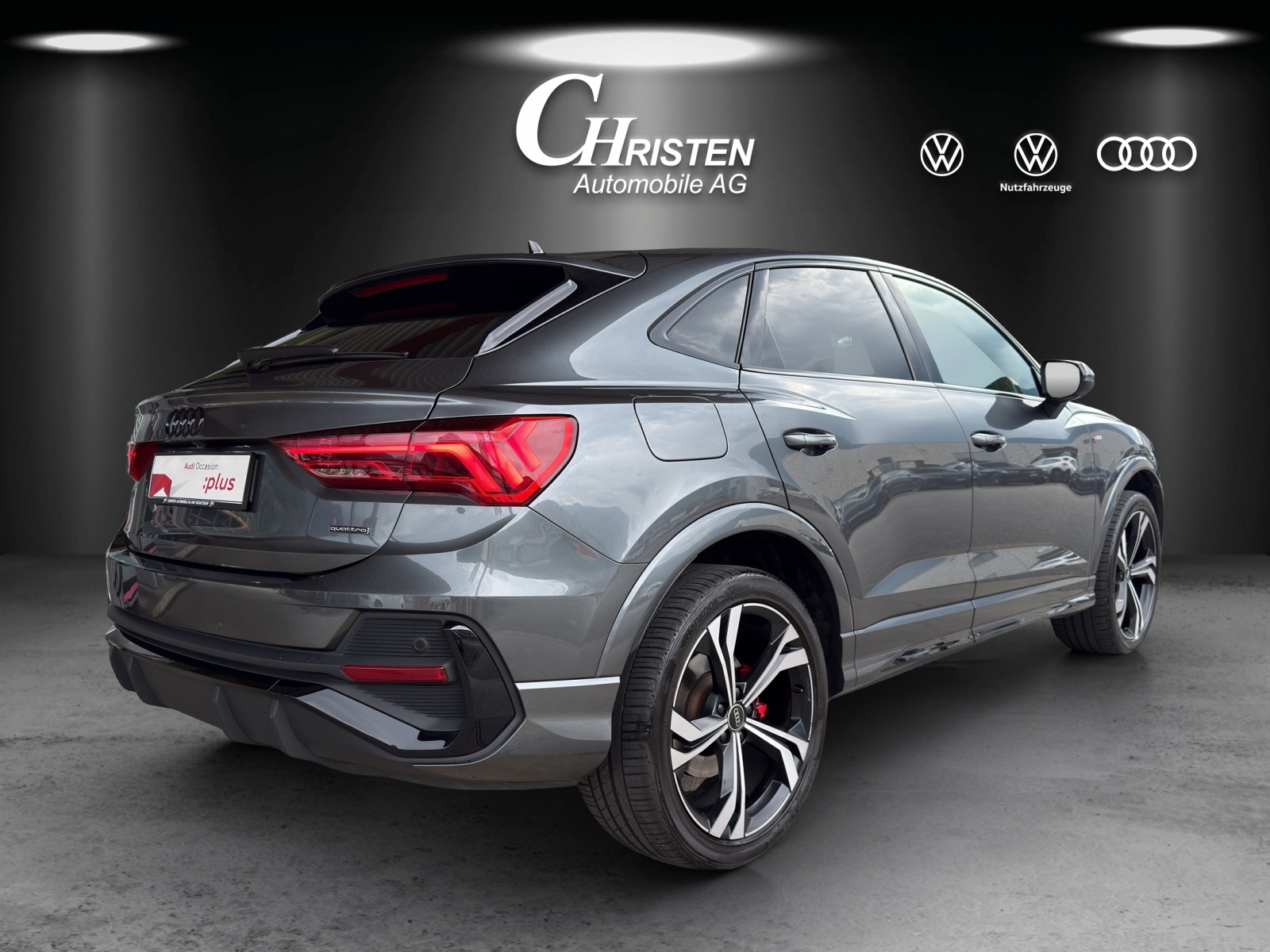 AUDI Q3 Sportback 45 TFSI S line quattro S-tronic-image-5