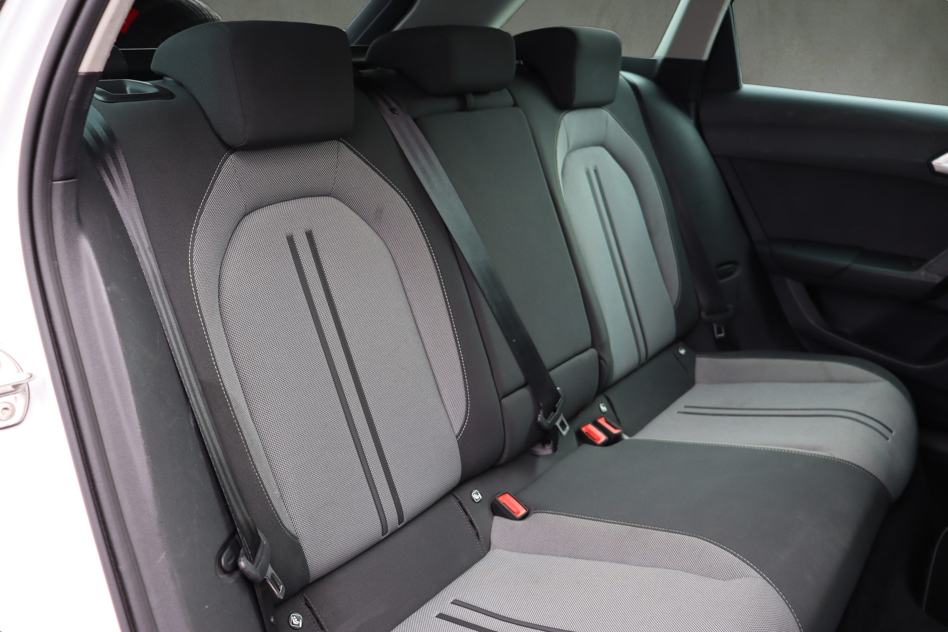 SEAT Leon ST 2.0 TDI EVO DSG Style-image-11