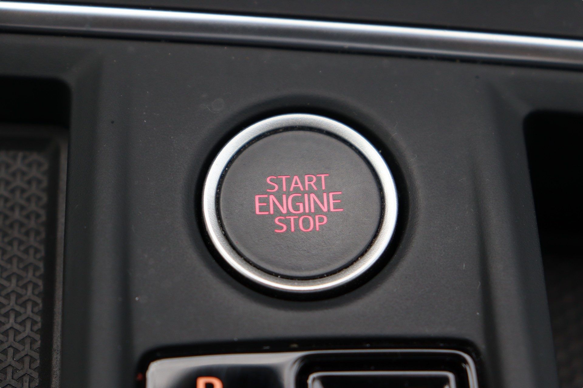 SEAT Leon ST 2.0 TDI EVO DSG Style-image-24
