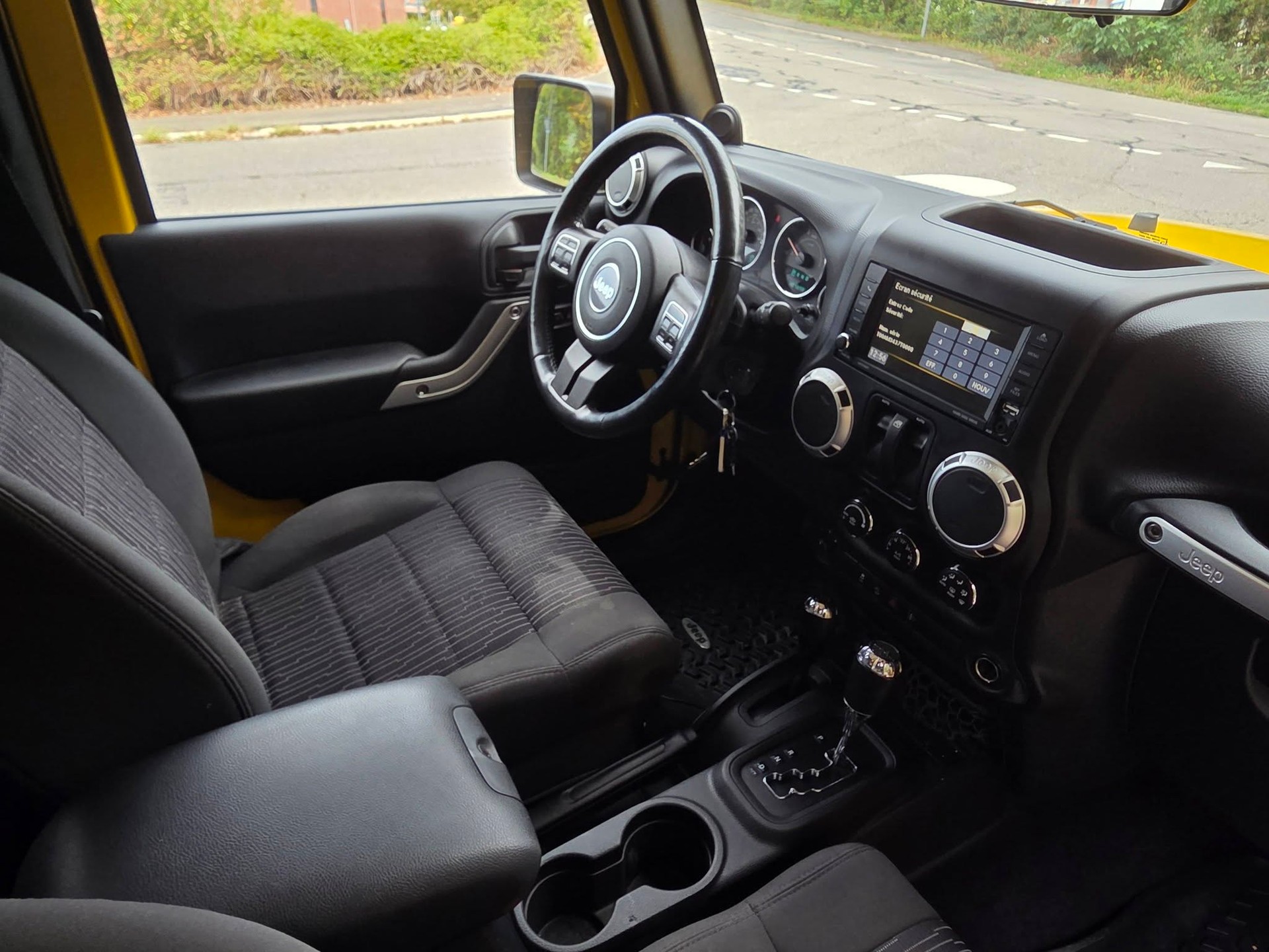 JEEP Wrangler 2.8 CRD Rubicon Automatic hardtop-image-12