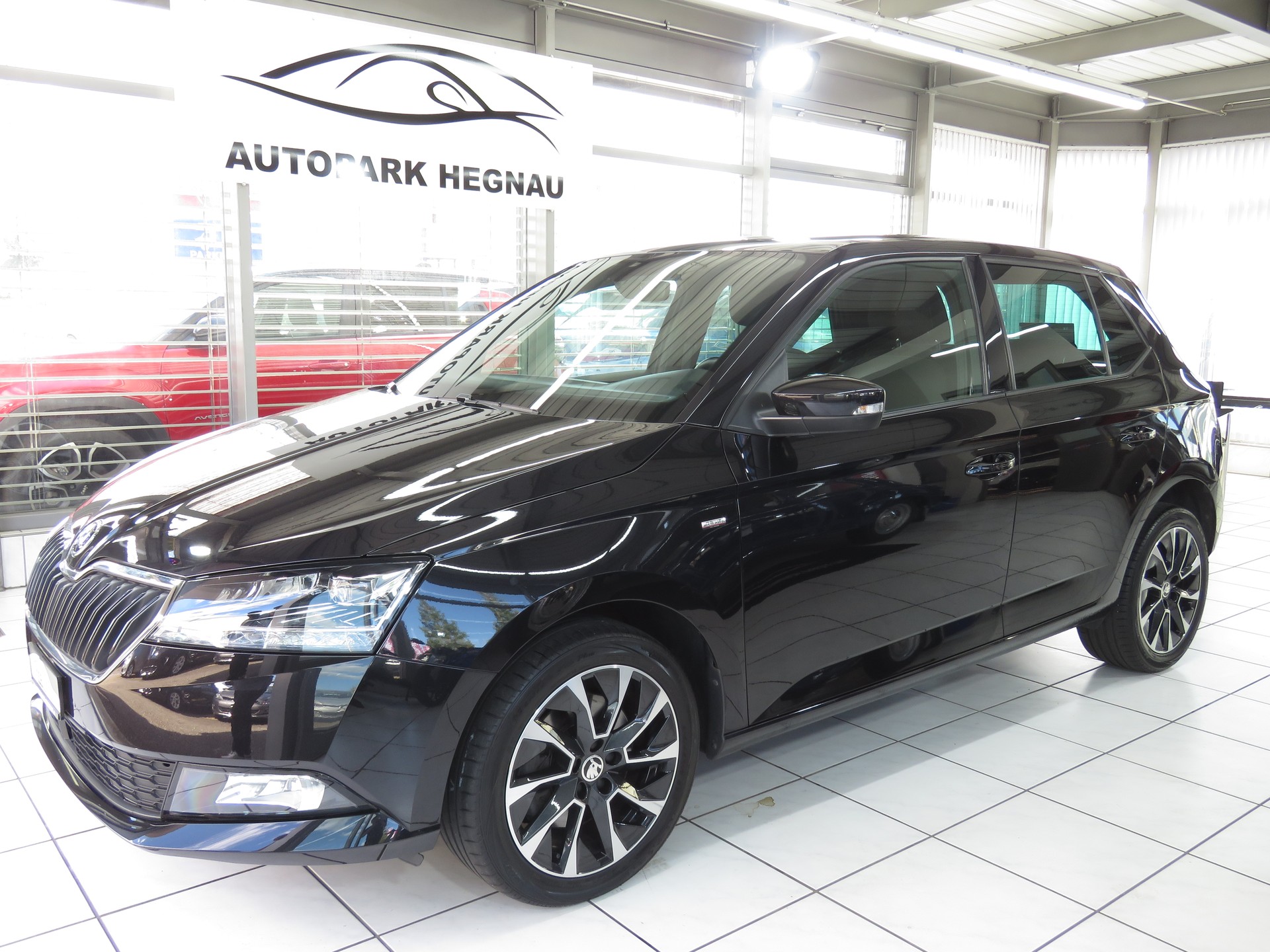 SKODA Fabia 1.0 TSI Drive DSG (Automat)-image-0