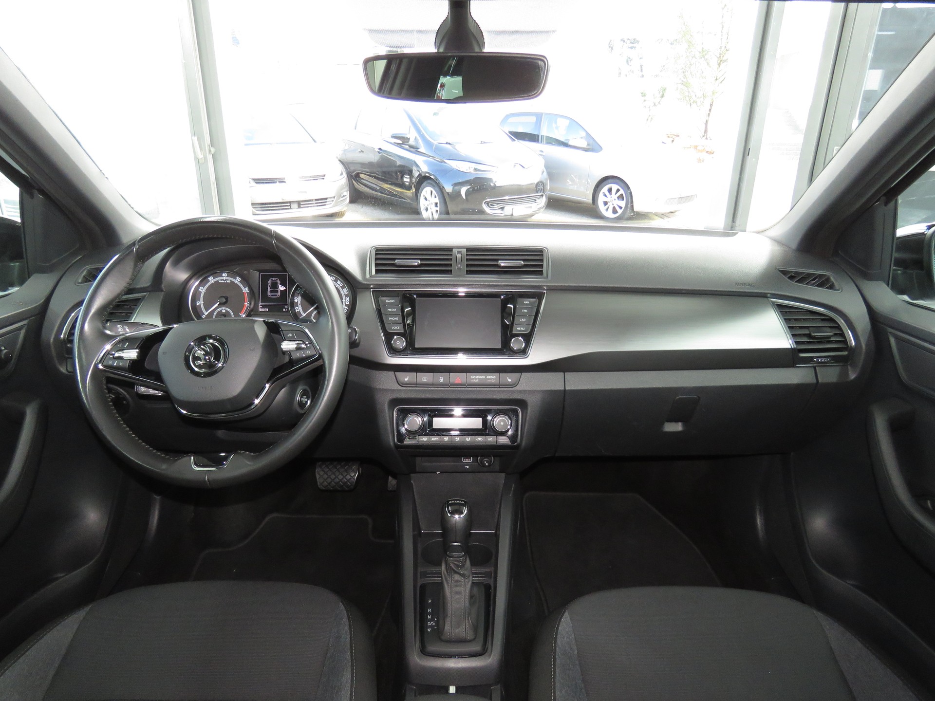 SKODA Fabia 1.0 TSI Drive DSG (Automat)-image-14