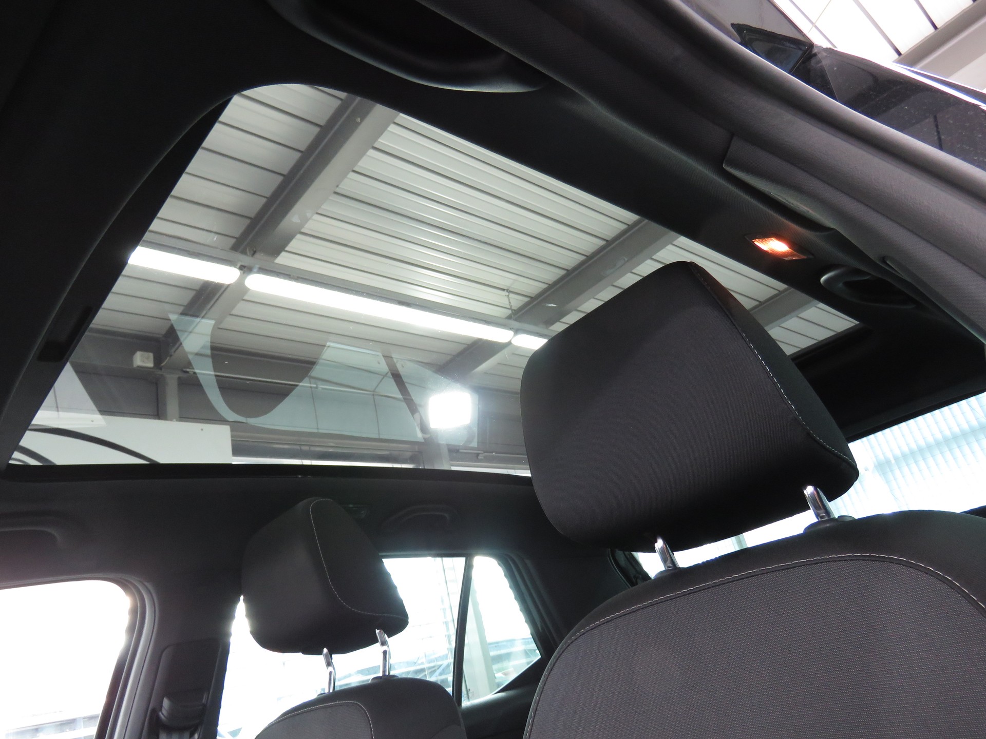 SKODA Fabia 1.0 TSI Drive DSG (Automat)-image-8