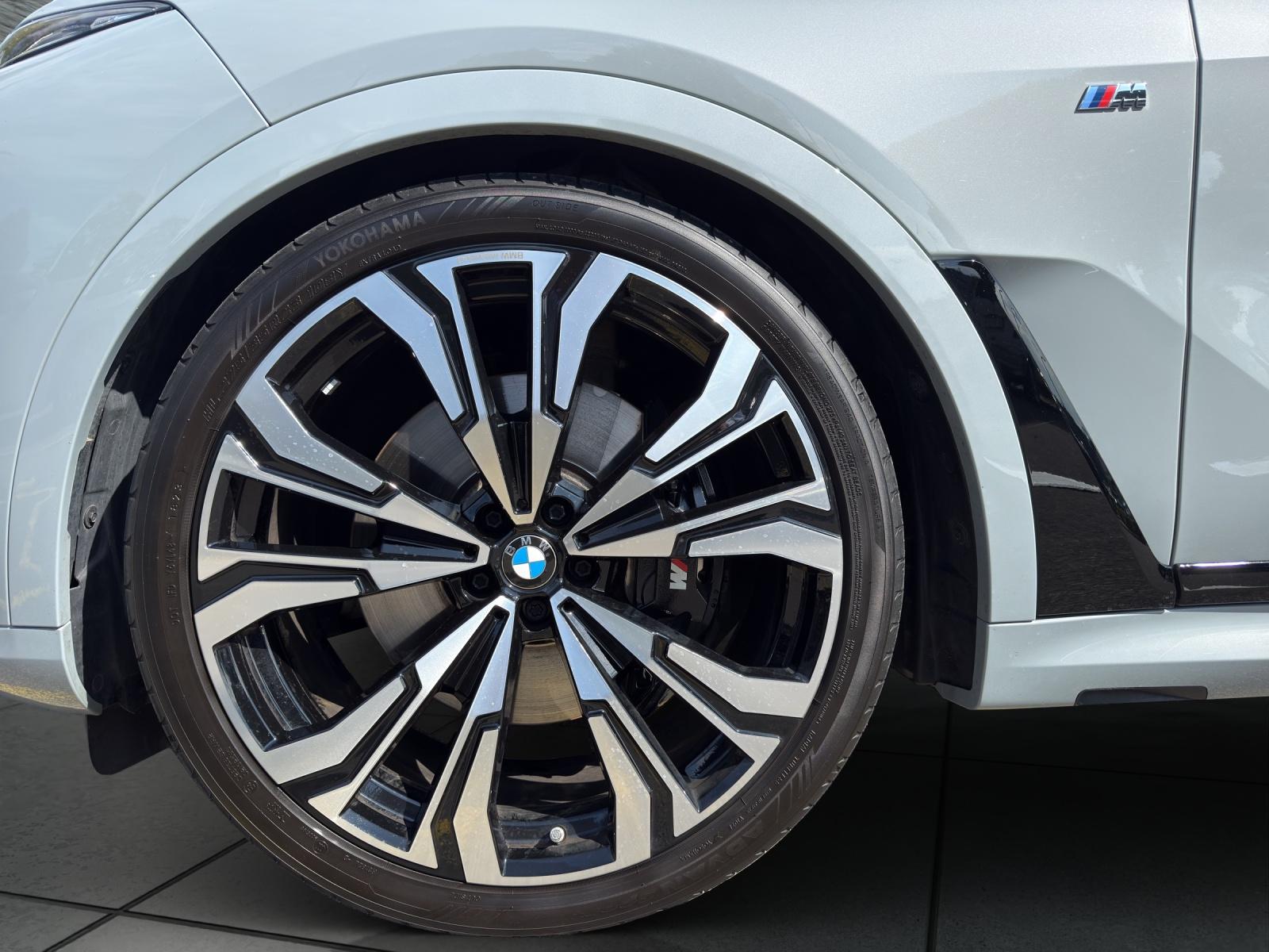 BMW X7 40d xDrive M AERODYNAMIKPAKET-image-8