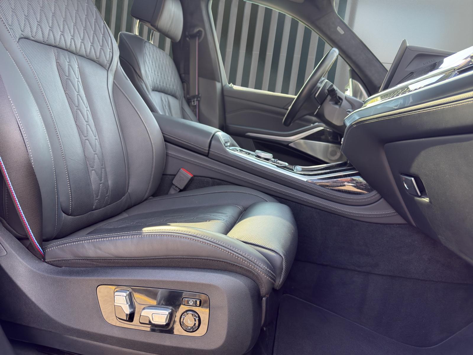 BMW X7 40d xDrive M AERODYNAMIKPAKET-image-14