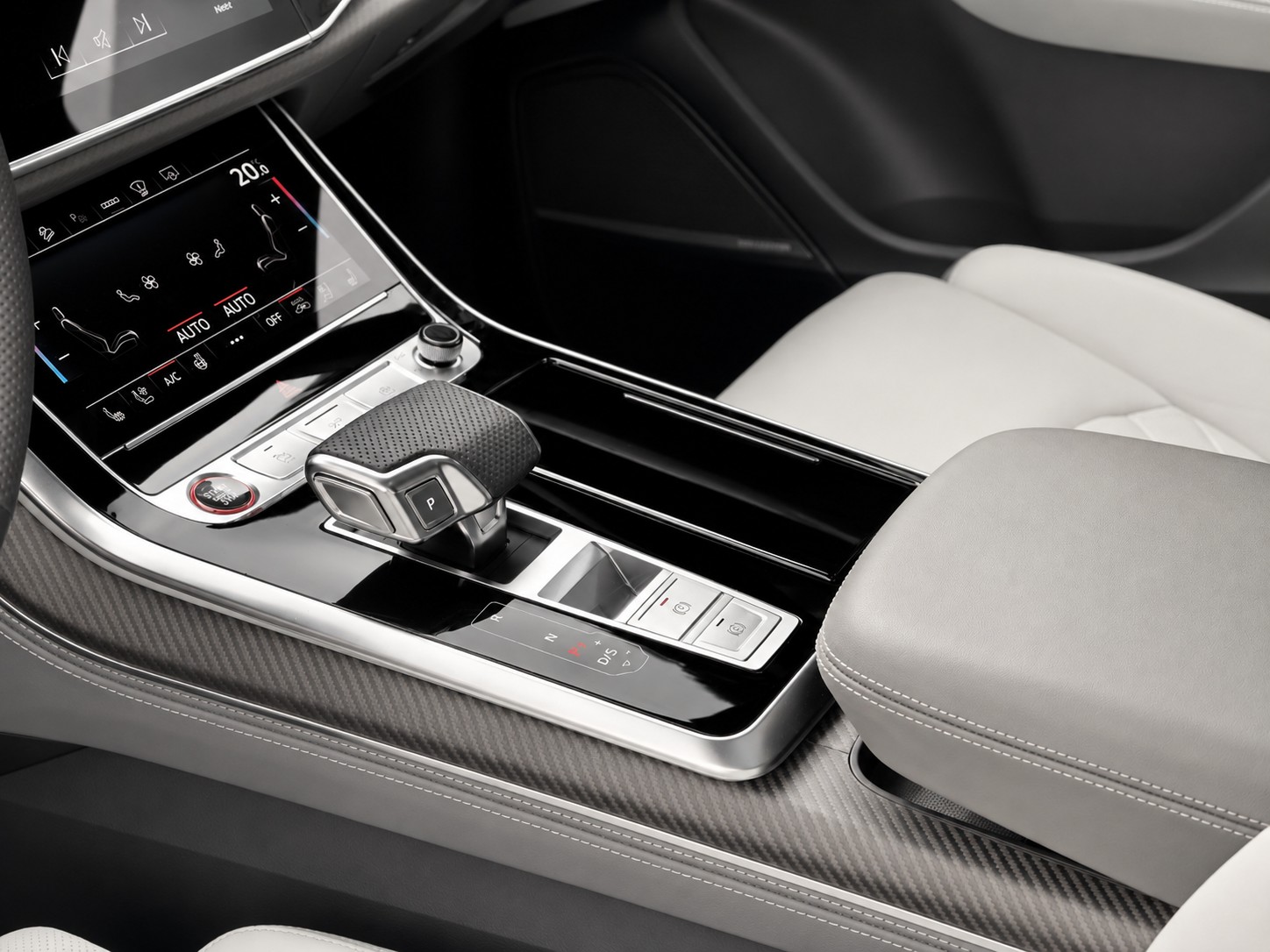 AUDI SQ7 SUV 4.0 V8 TFSI quattro T-Tronic-image-15