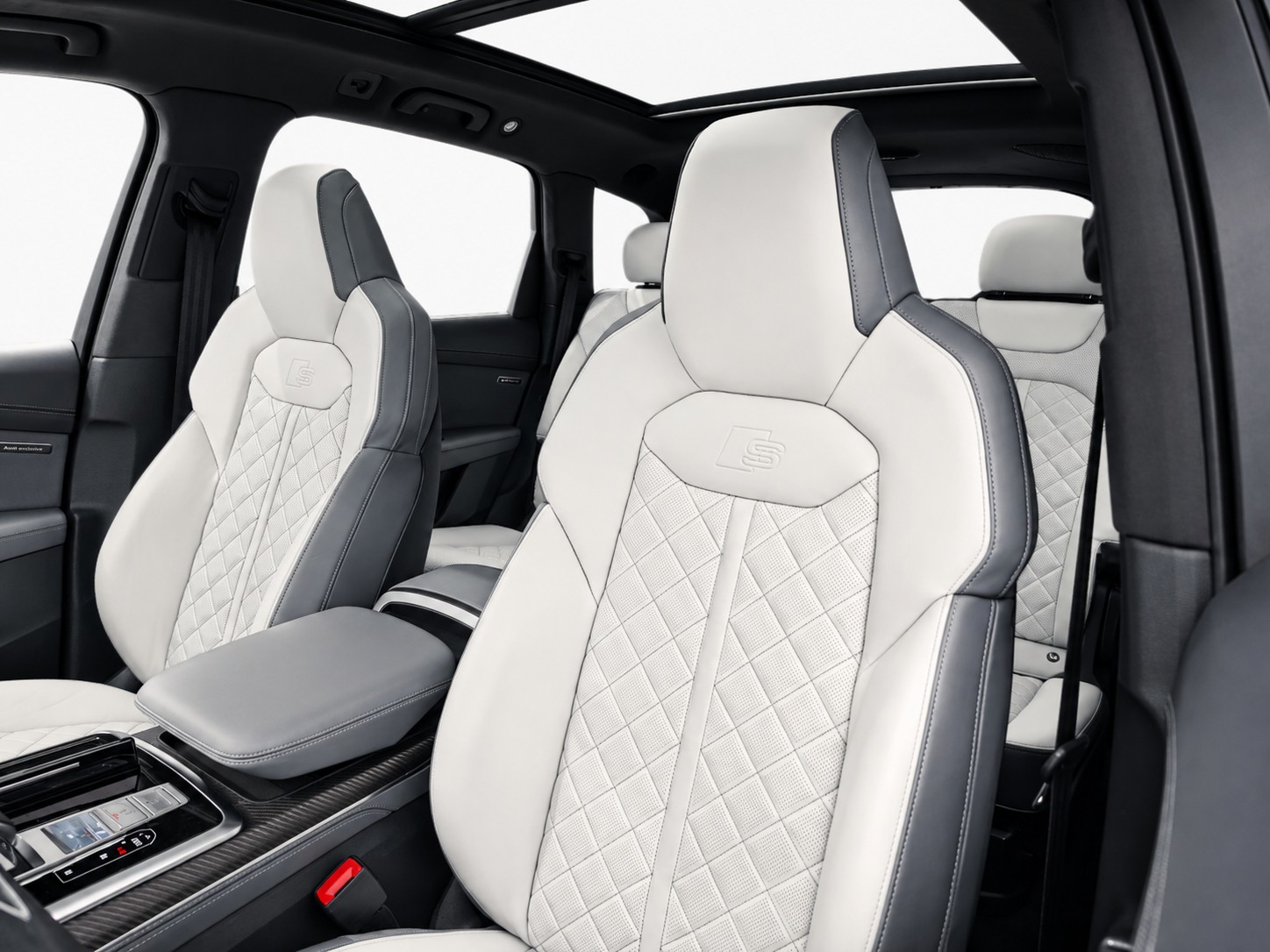 AUDI SQ7 SUV 4.0 V8 TFSI quattro T-Tronic-image-10