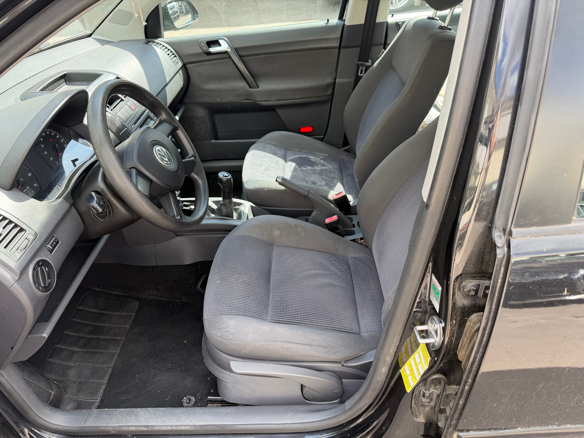 VW Polo 1.4 16V Comfortline-image-11
