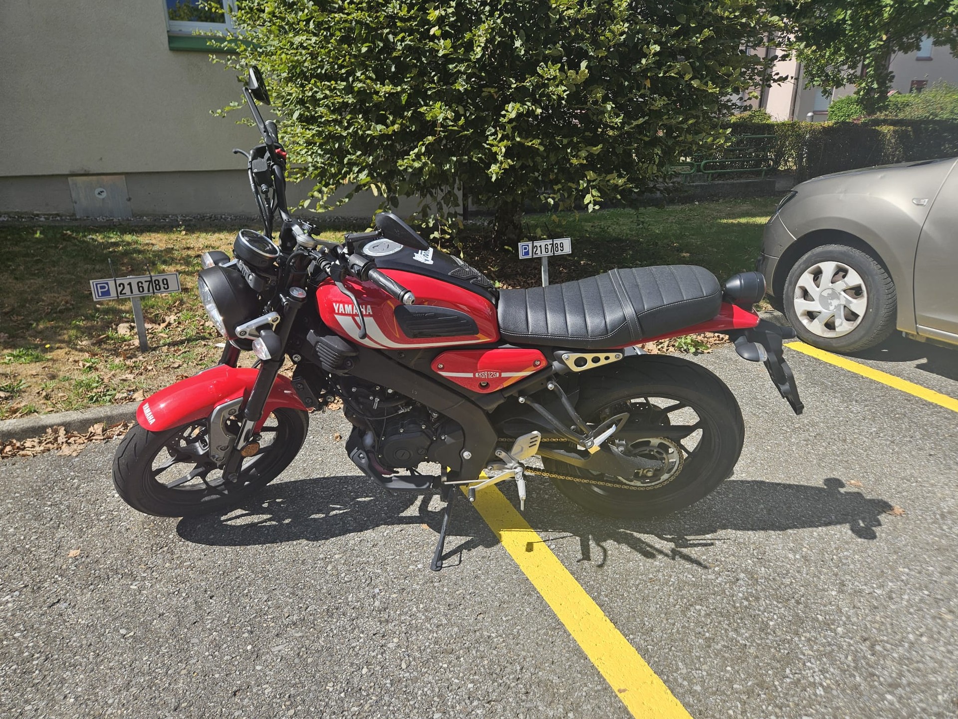 YAMAHA XSR 125