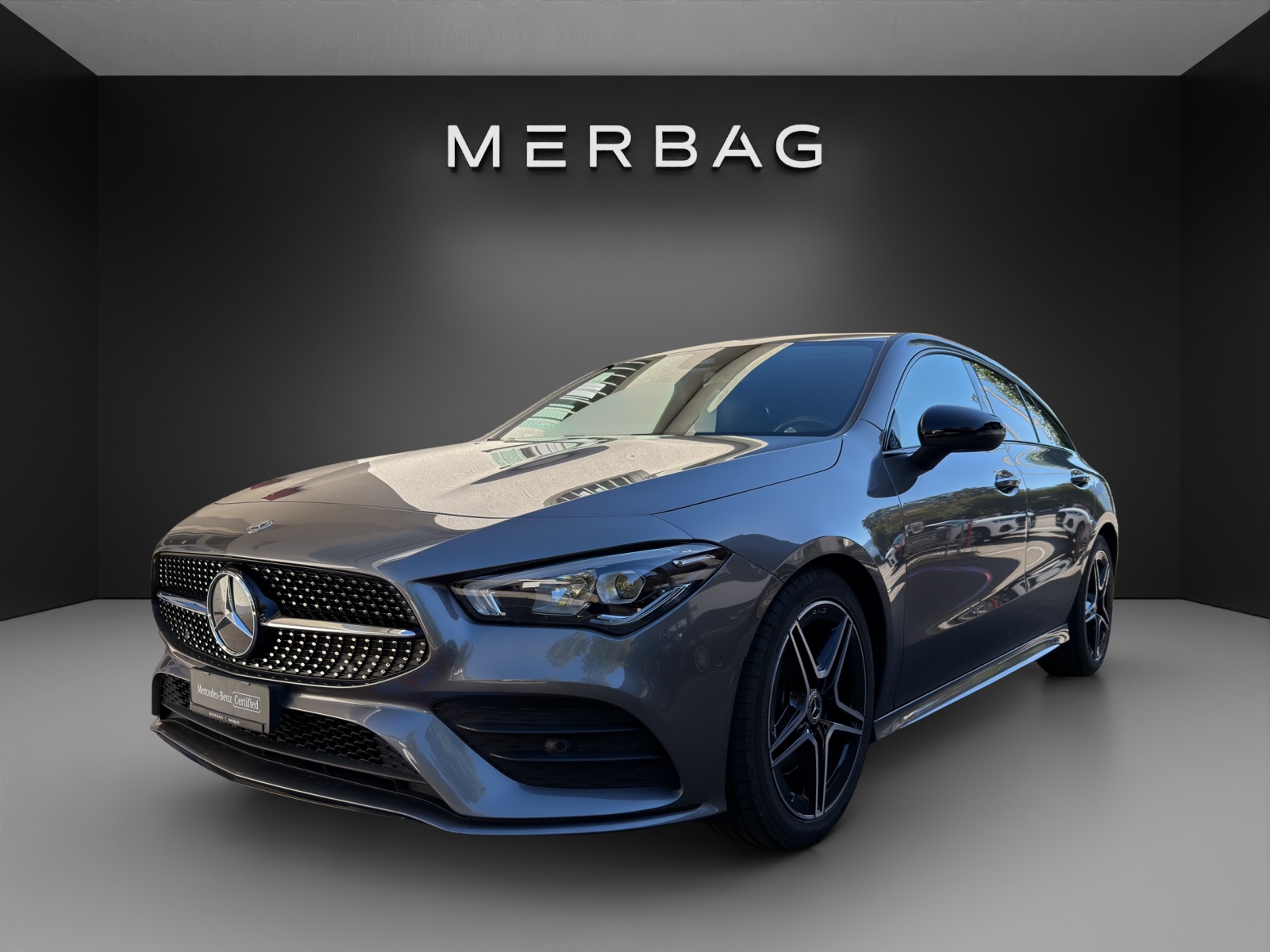 MERCEDES-BENZ CLA Shooting Brake 200 AMG Line 7G-DCT-image-5
