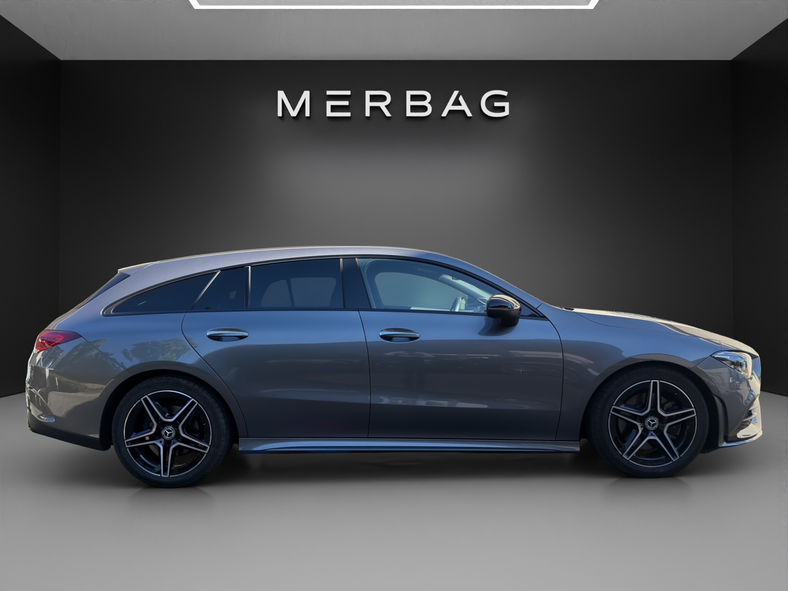 MERCEDES-BENZ CLA Shooting Brake 200 AMG Line 7G-DCT-image-1