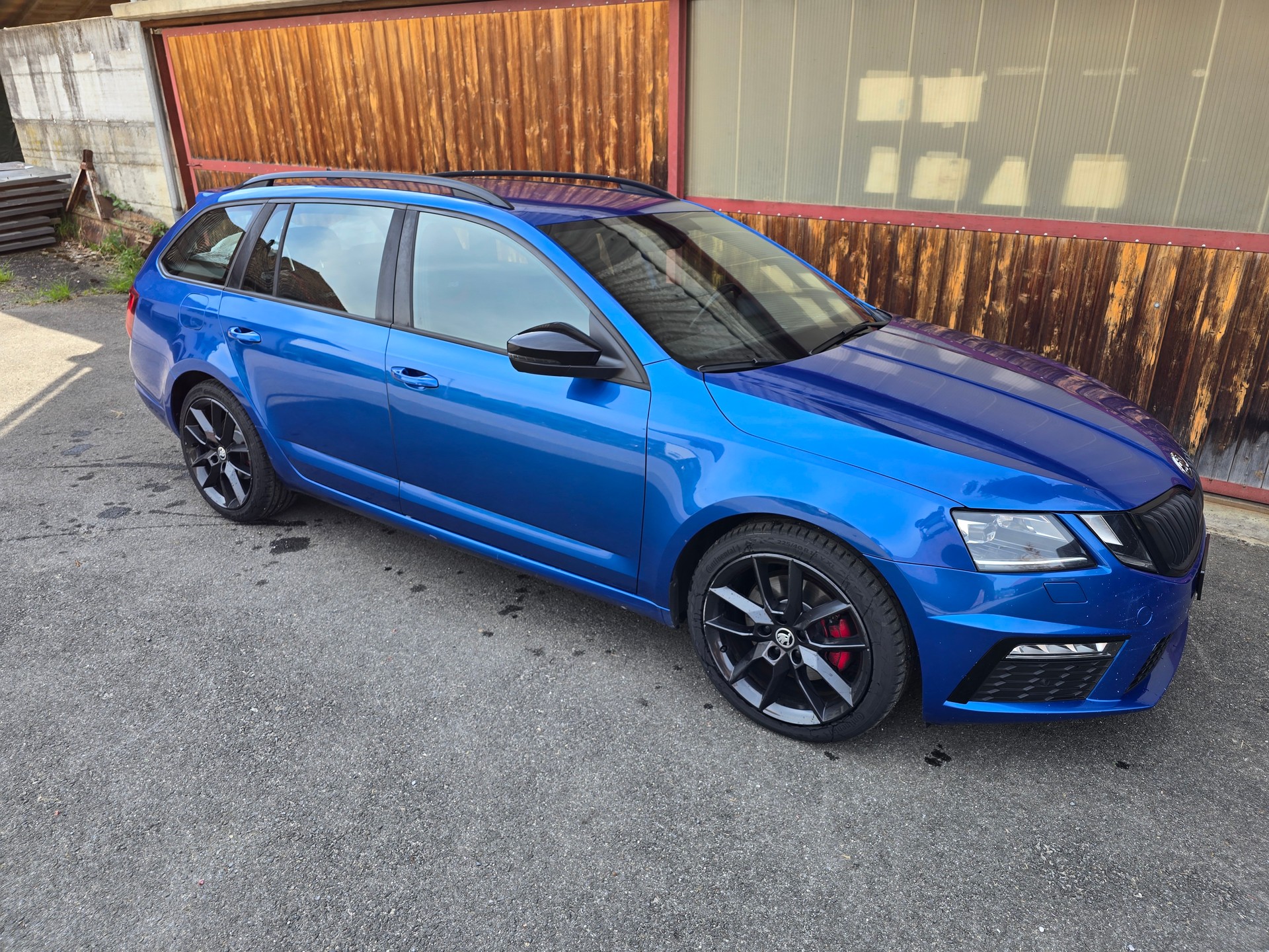 SKODA 2.0 TDI 184 RS 4x4 DSG-image-2