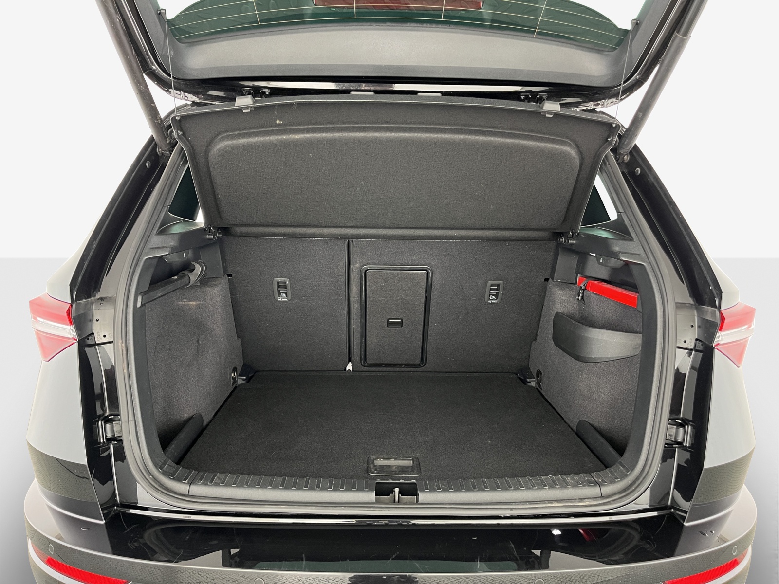 SKODA Karoq 2.0 TSI SportLine 4x4 DSG-image-12