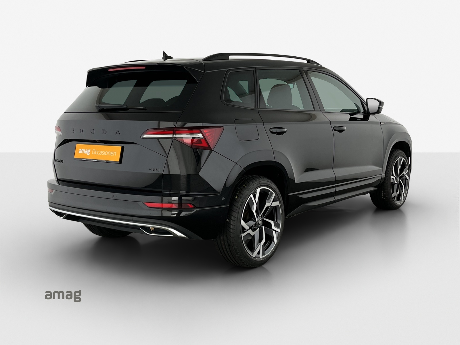 SKODA Karoq 2.0 TSI SportLine 4x4 DSG-image-4