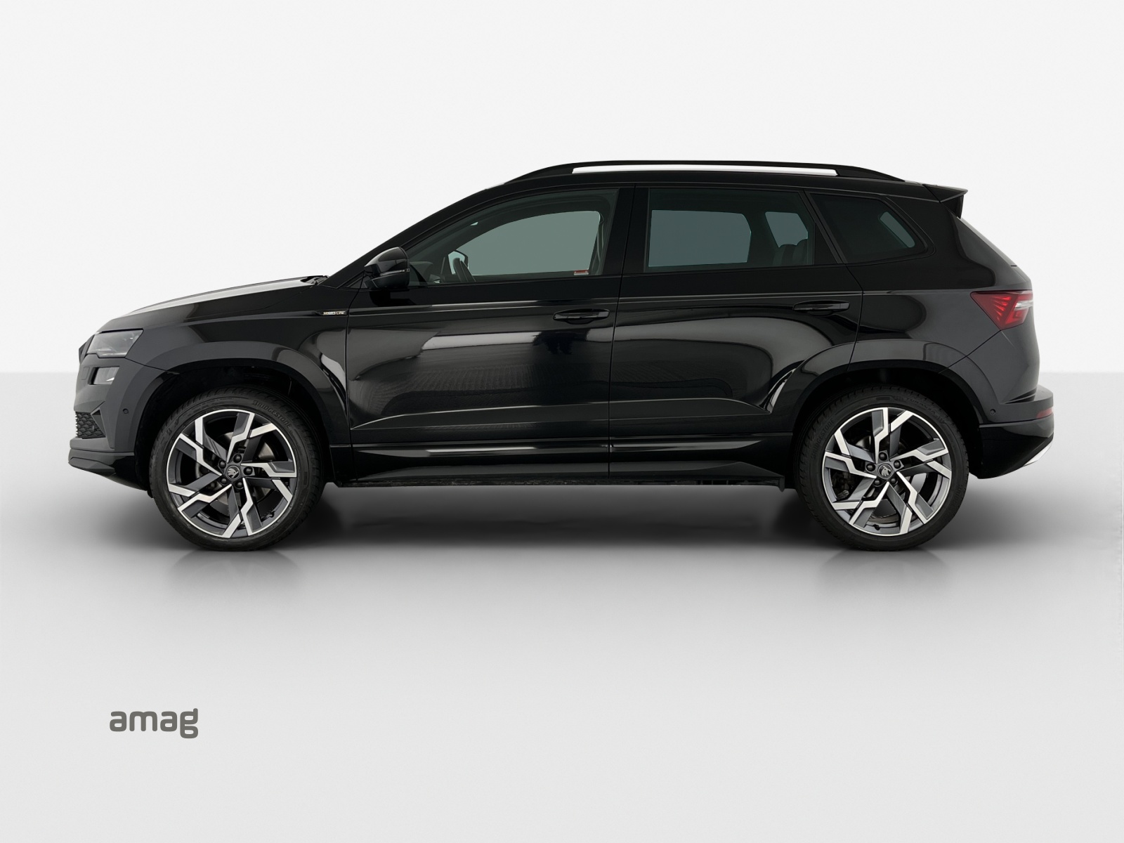 SKODA Karoq 2.0 TSI SportLine 4x4 DSG-image-1